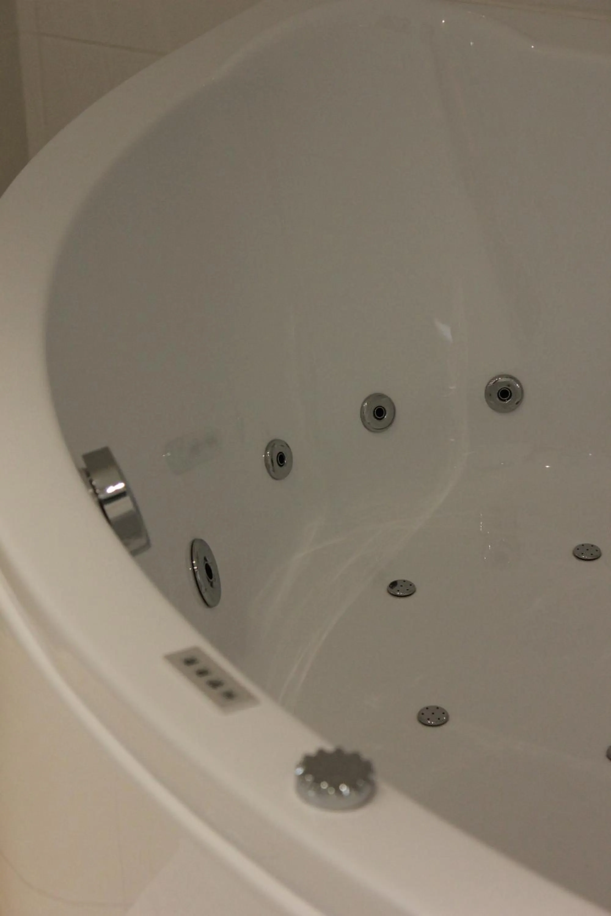 Bathroom in Logis Hôtel Restaurant du Parc