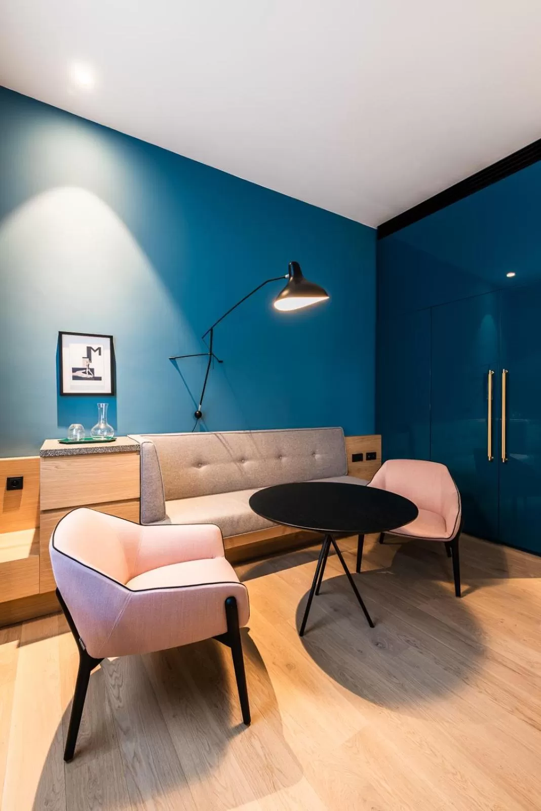 Seating area in Maximilian Hotel