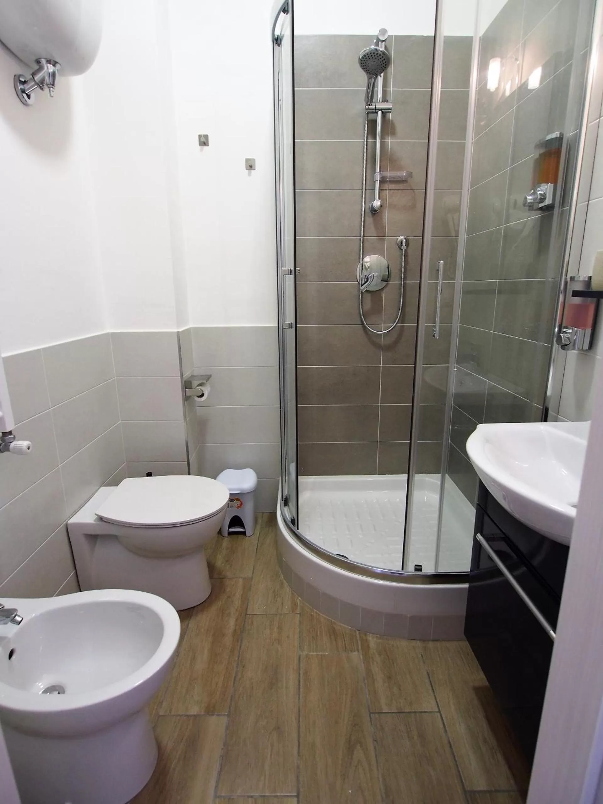 Bathroom in Bella Vita Rooms