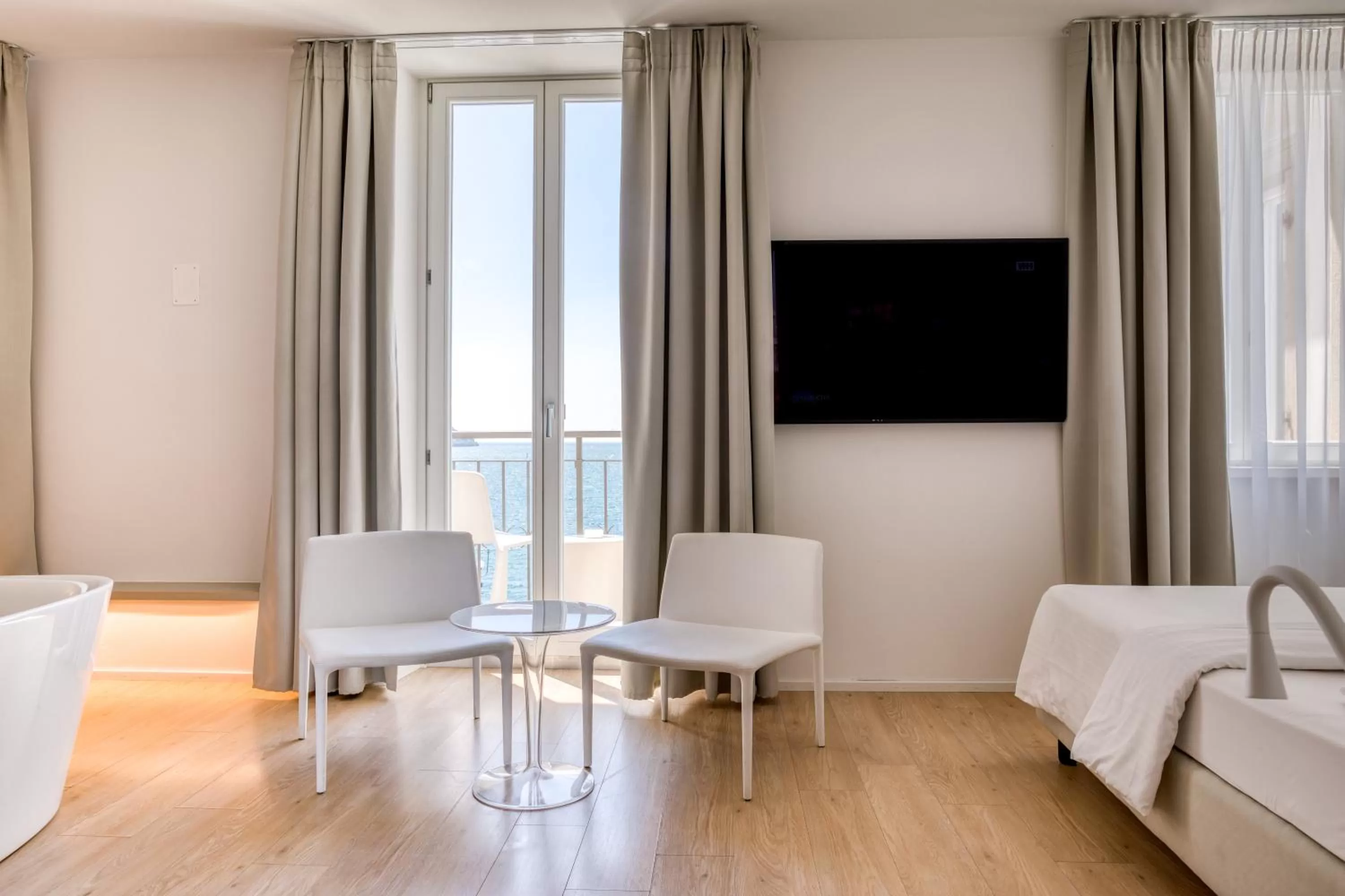 Bed in Hotel Lago Di Garda