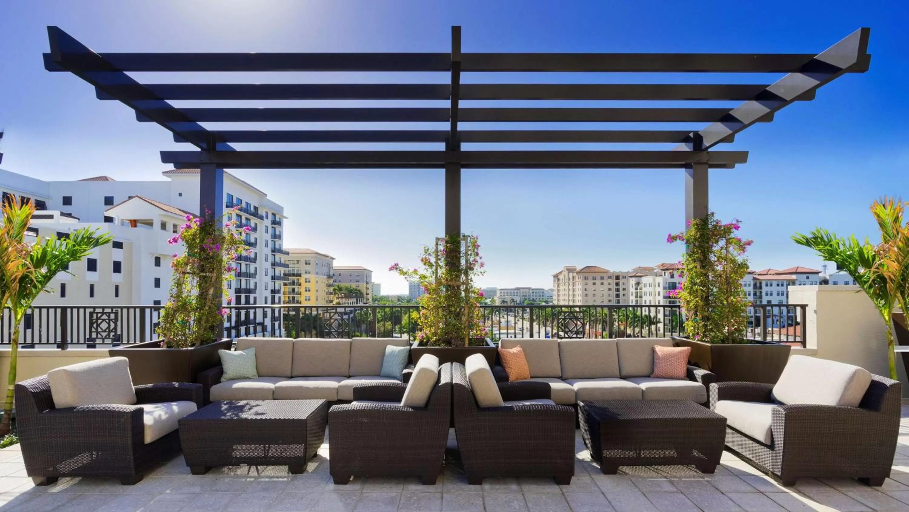 Property building in Hyatt Place Boca Raton