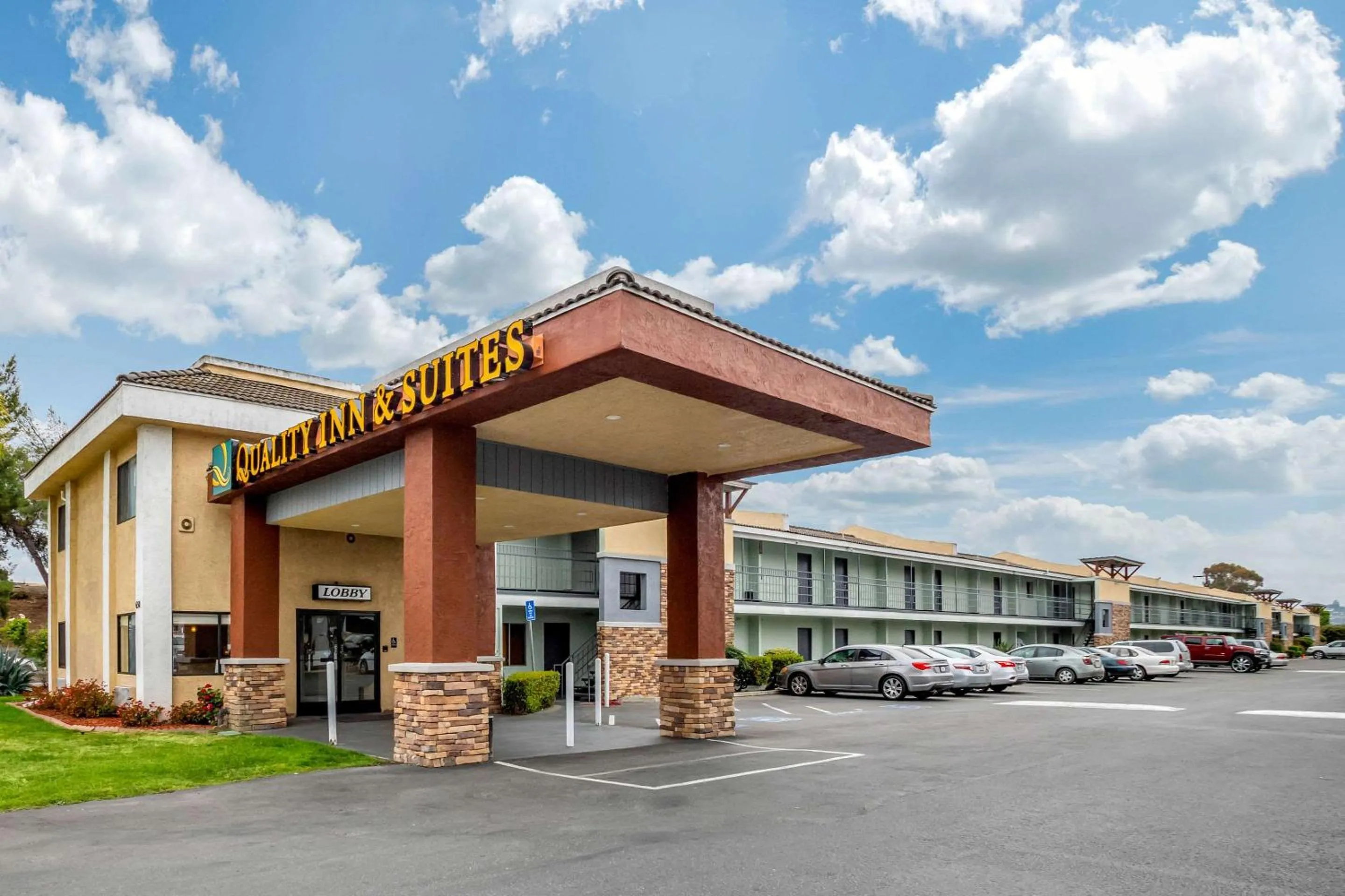 Property building in Quality Inn & Suites El Cajon San Diego East