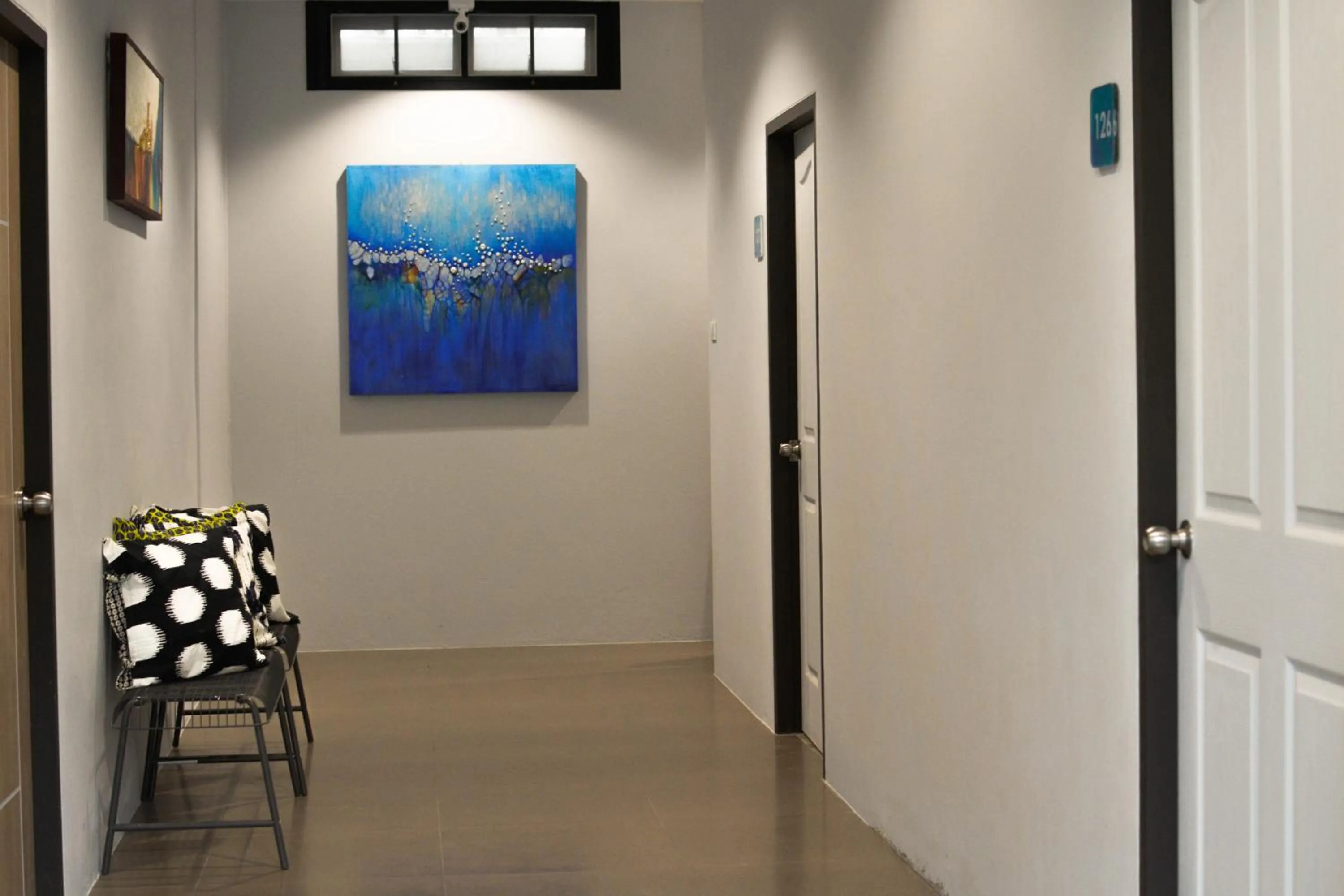 Seating area in iRest Ao Nang Seafront