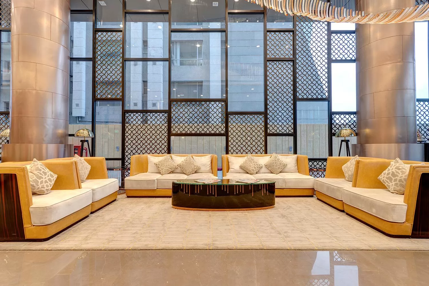 Lobby or reception in Holiday Inn Kolkata Airport by IHG