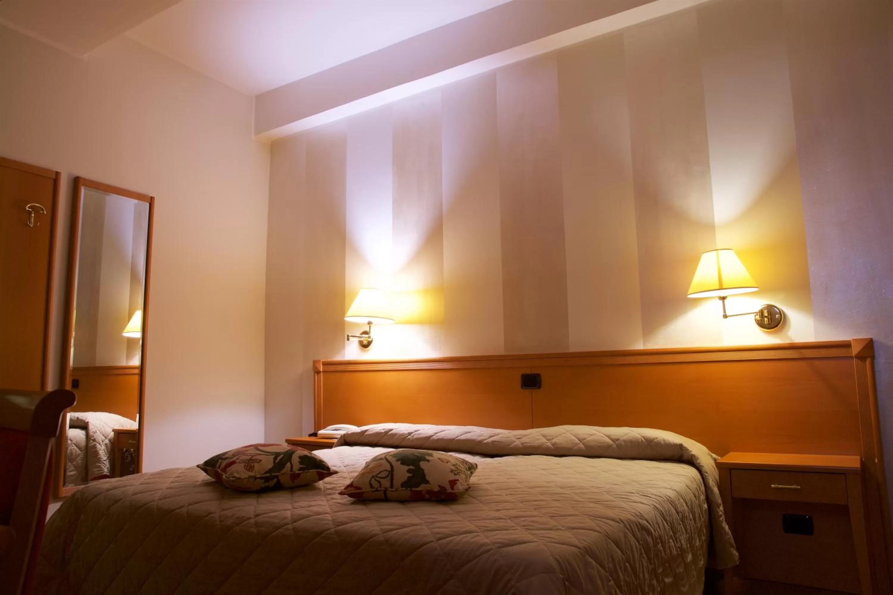 Bed in Hotel La Luna