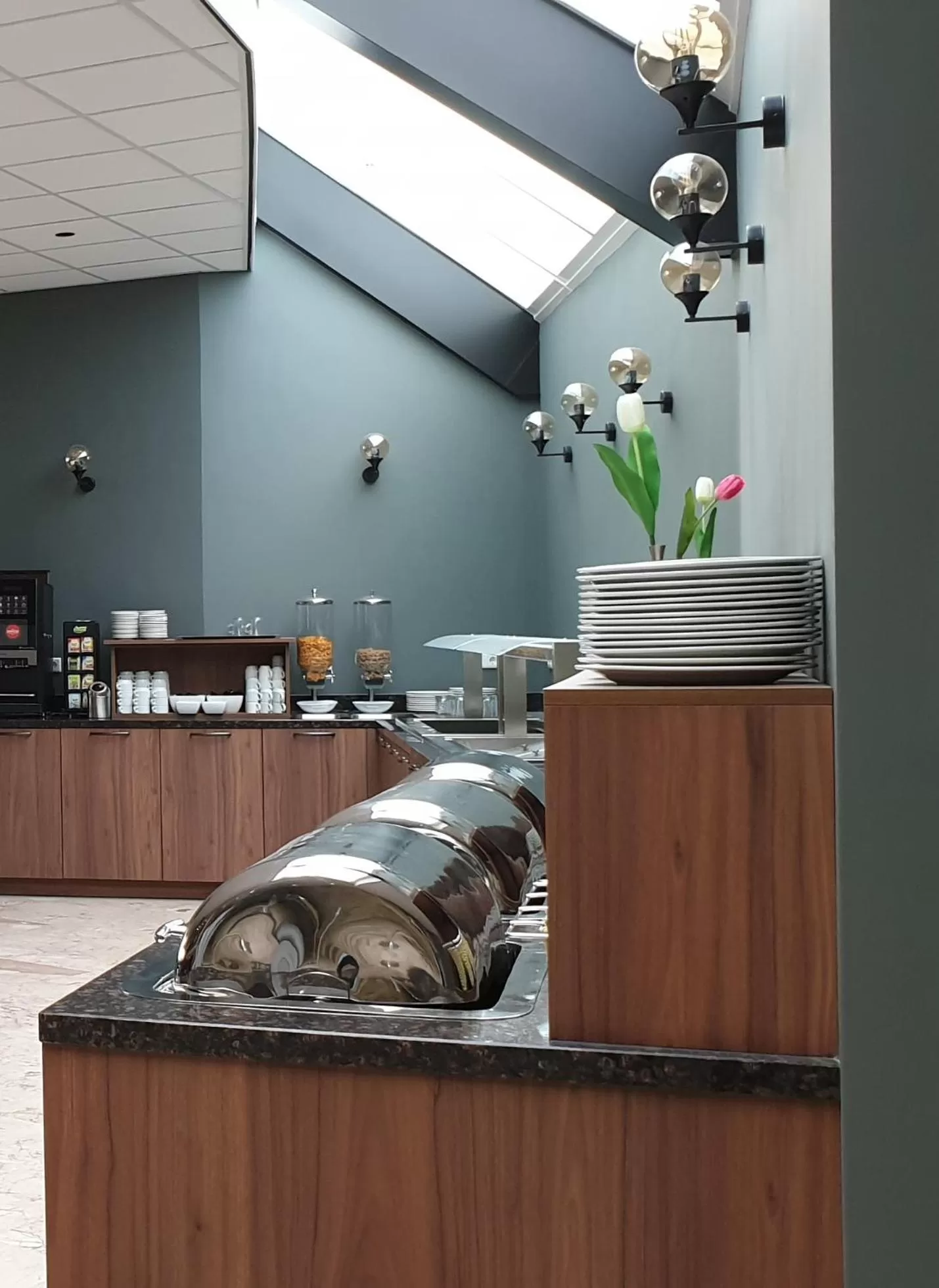 Buffet breakfast in Atlas Hotel Holiday