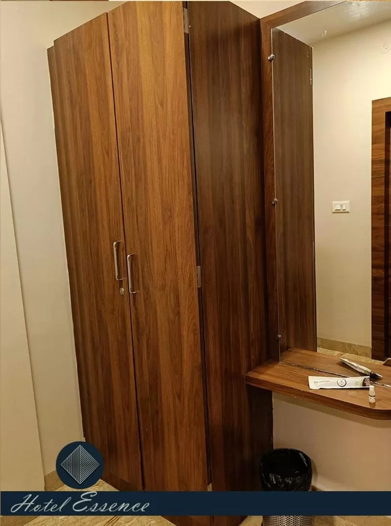 hair dresser in Hotel ESSENCE