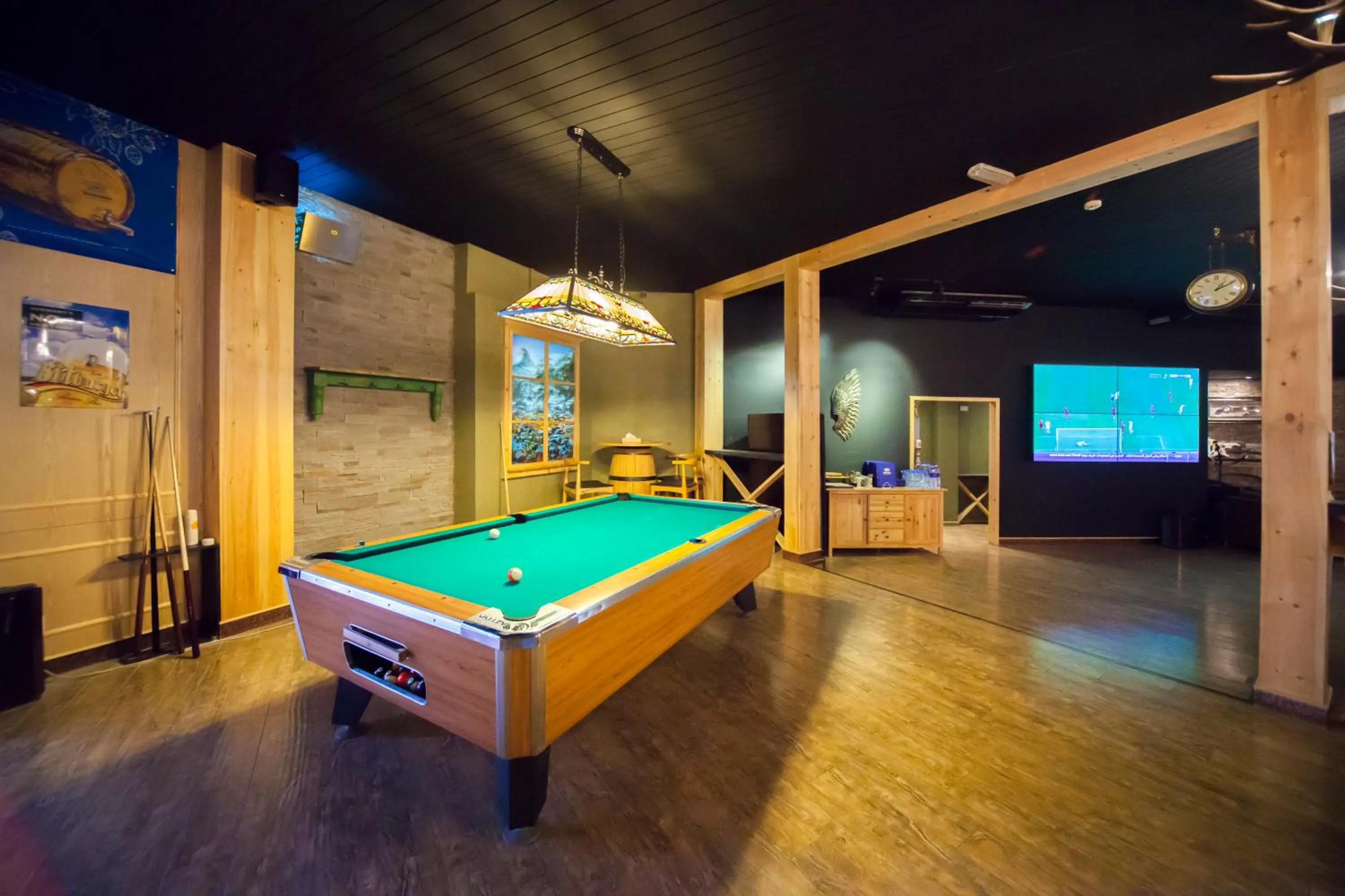 Billiard in Pearl Hotel & Spa