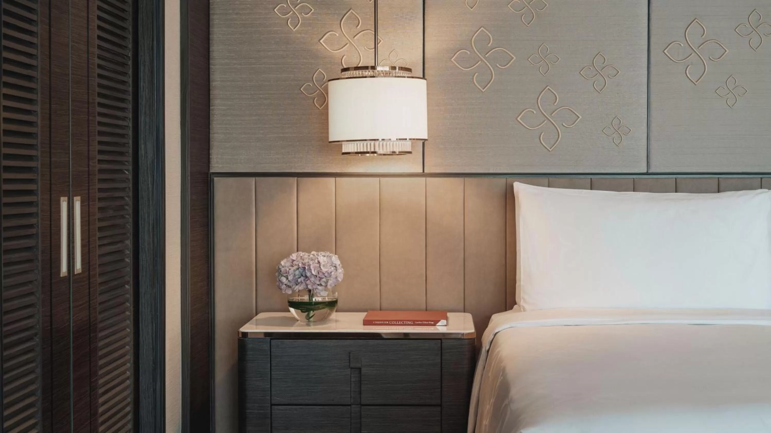 Photo of the whole room, Bed in InterContinental Bangkok by IHG