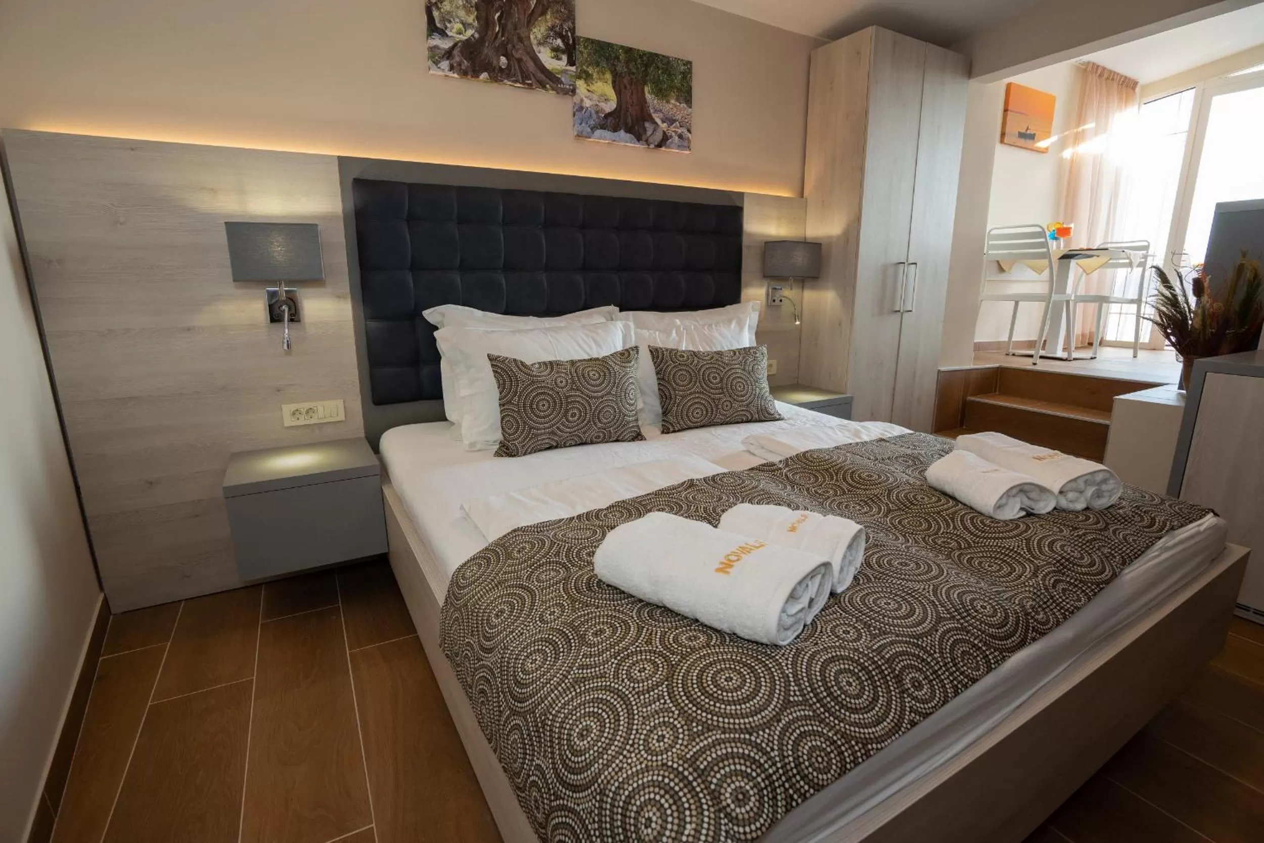 Photo of the whole room, Bed in Bed&Breakfast Novalis