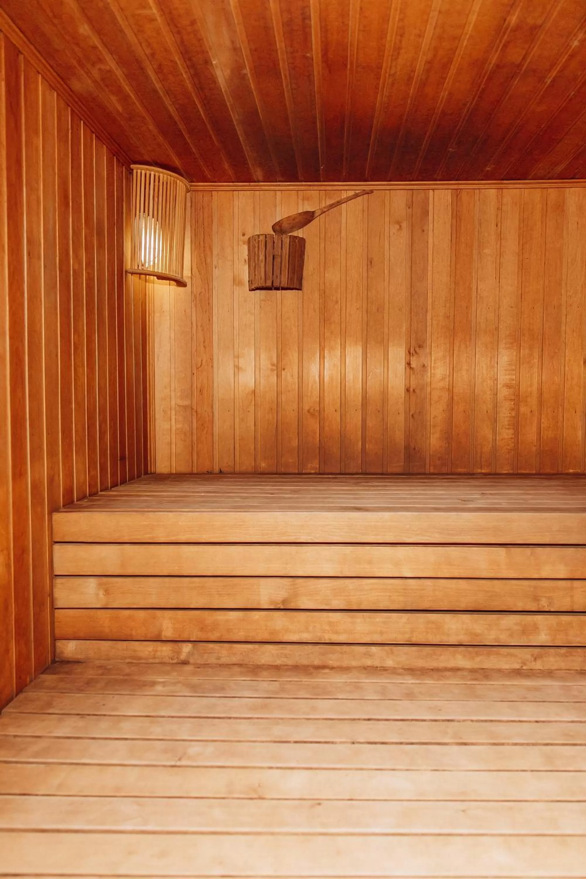 Sauna in Viktoriya Family Hotel Restaurant complex