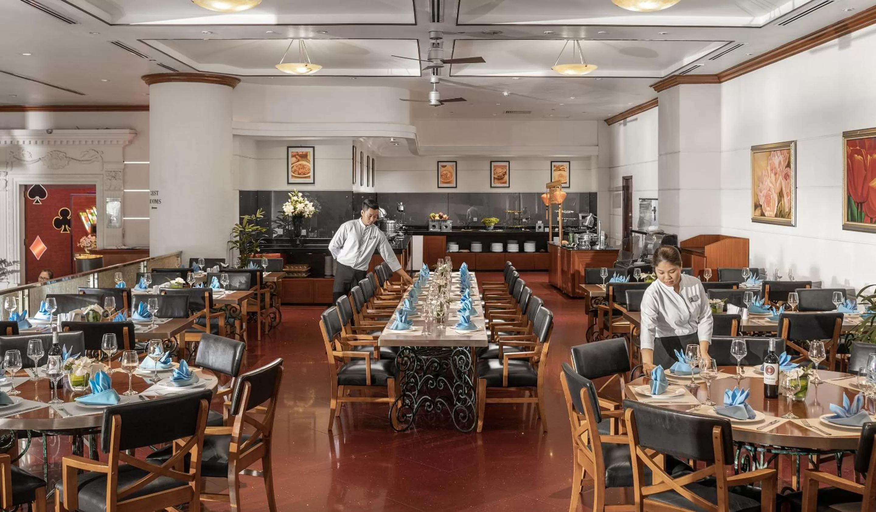 Restaurant/places to eat in Fortuna Hotel Hanoi