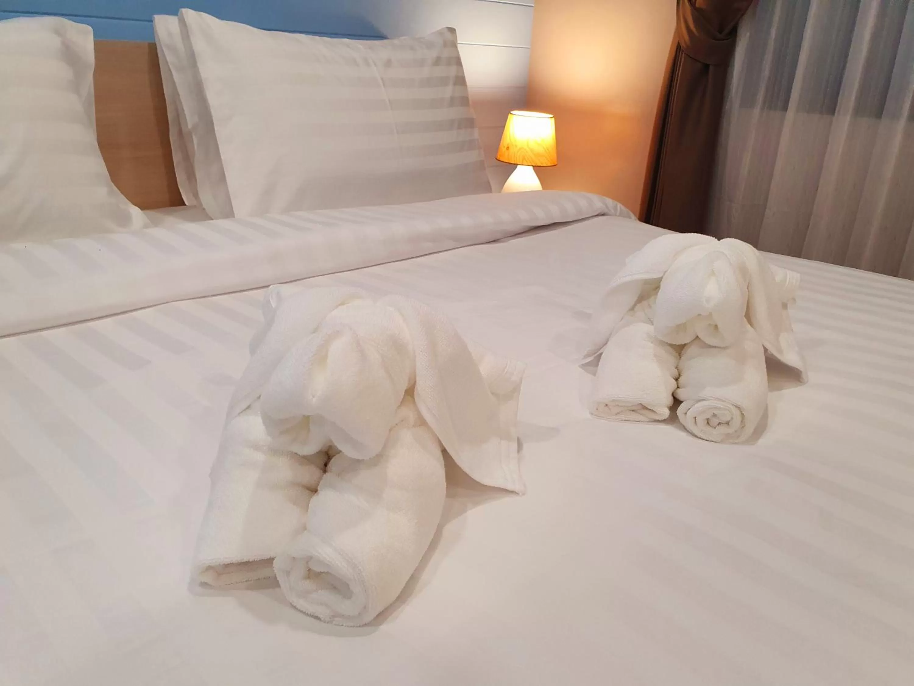 Photo of the whole room, Bed in USABAI Riverside Boutique Hotel