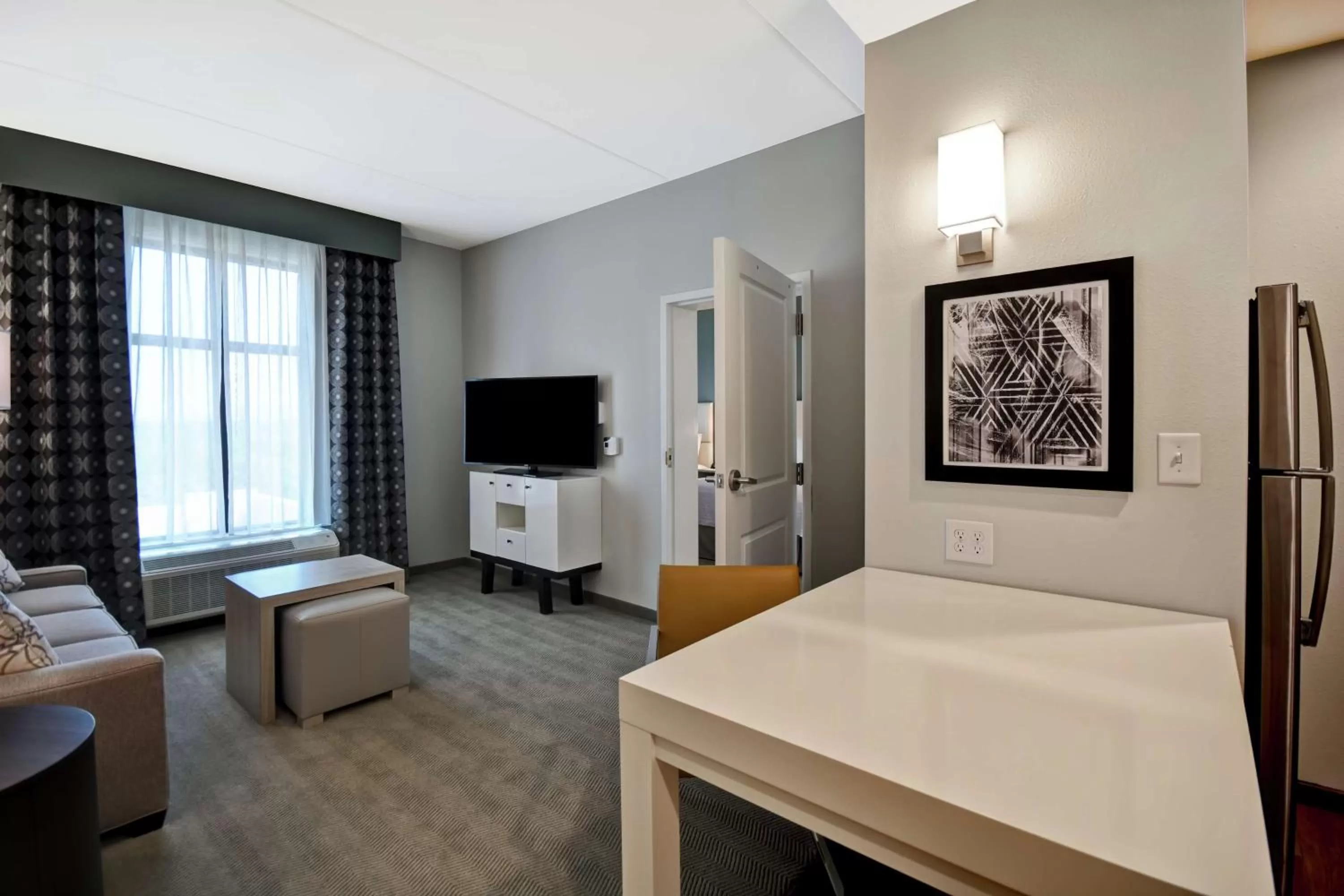 Queen Suite with Bath Tub - Mobility Accessible/Non-Smoking in Homewood Suites By Hilton Greenville Downtown
