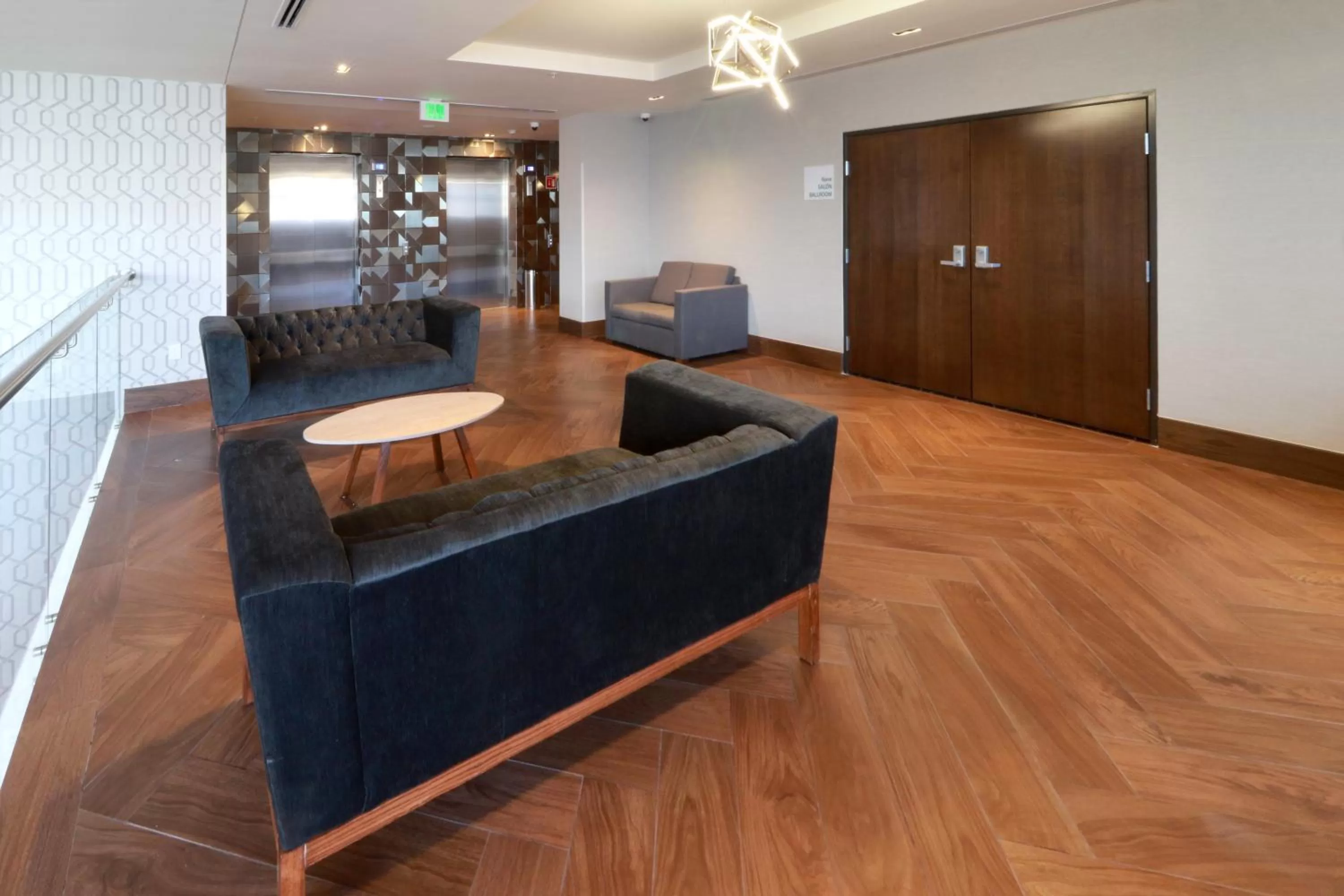 Meeting/conference room in Holiday Inn & Suites Monterrey Apodaca Zona Airport, an IHG hotel