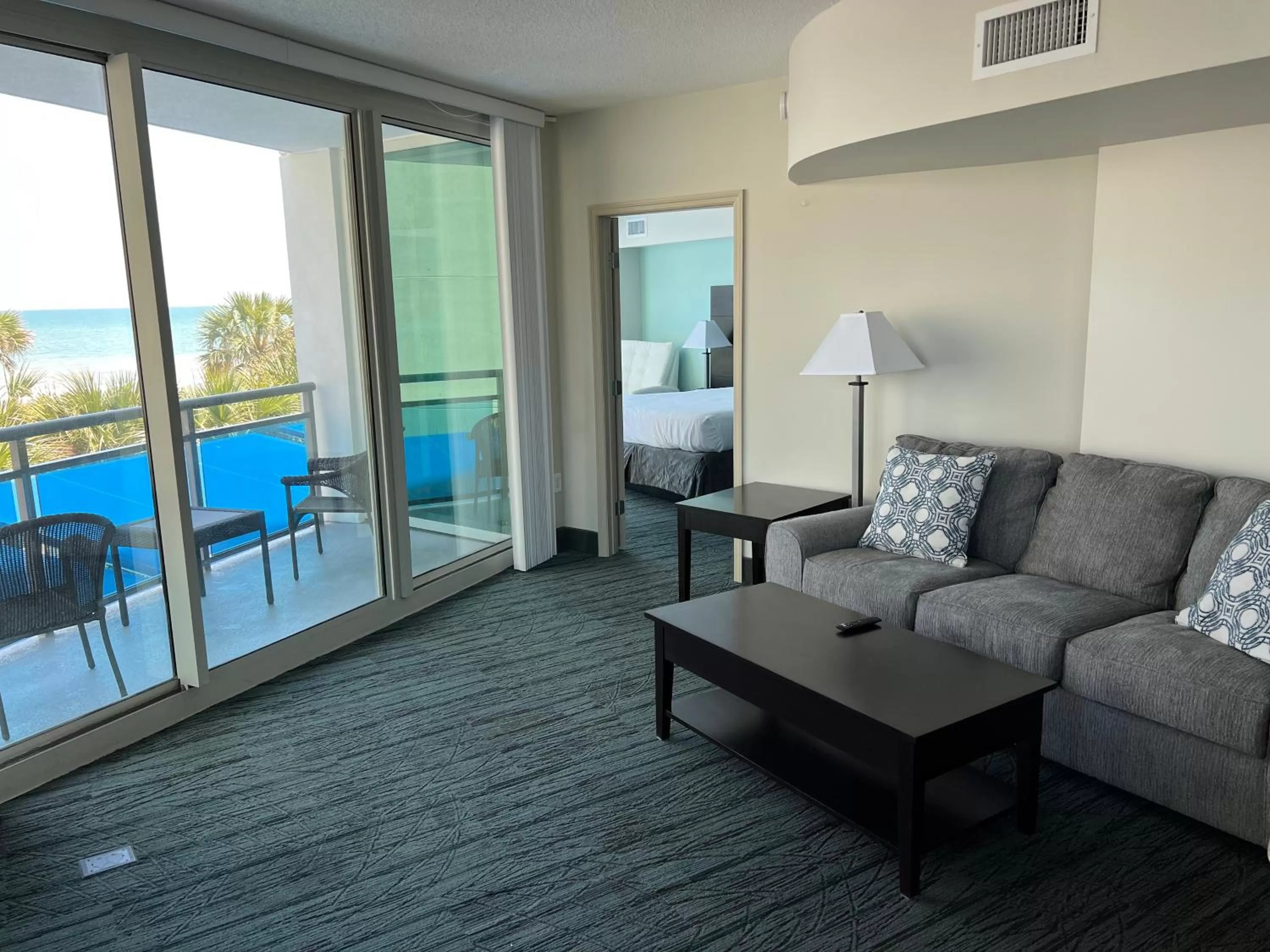 Balcony/Terrace, Seating Area in Oceans One Resort