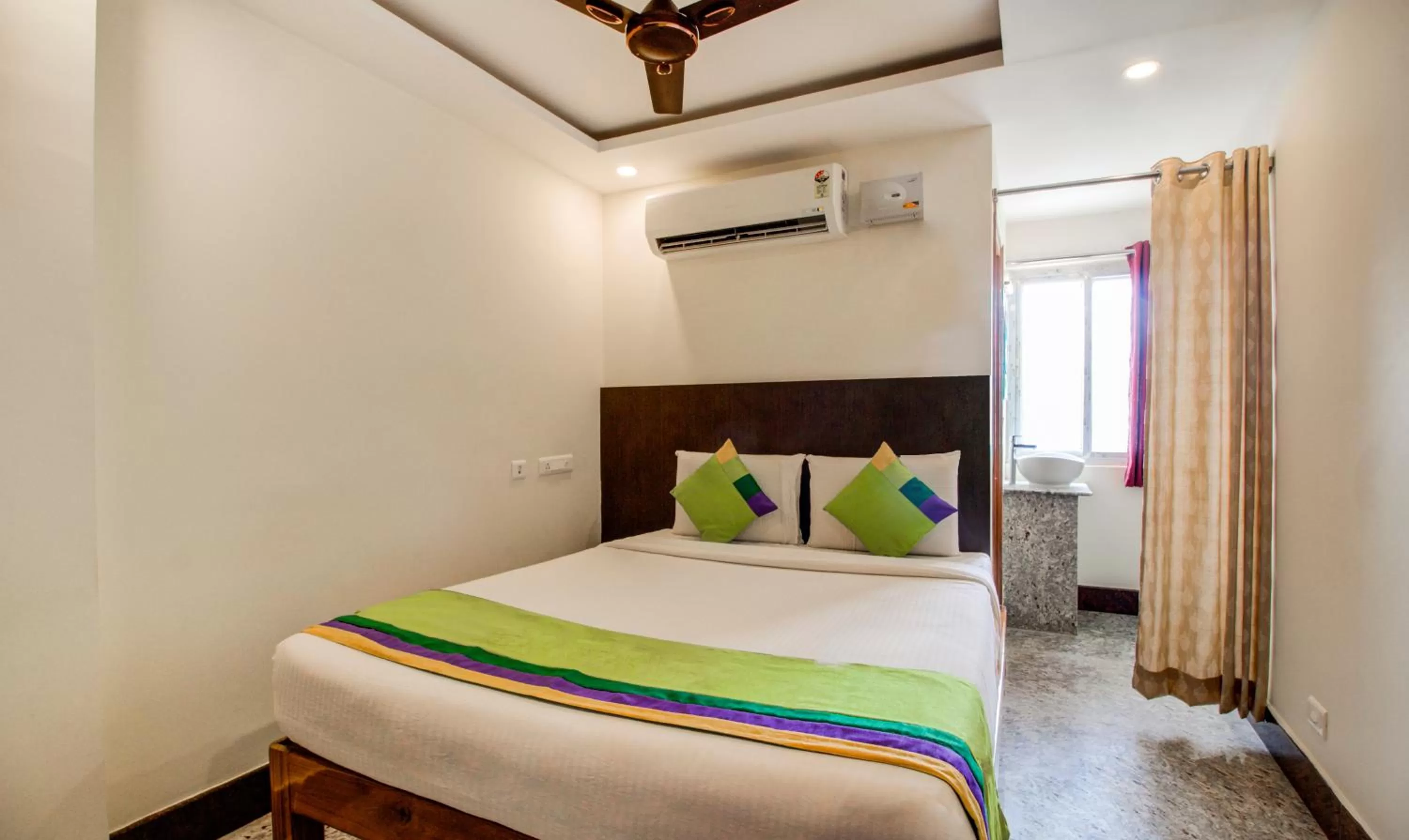 Bedroom, Bed in Treebo Sls Grand