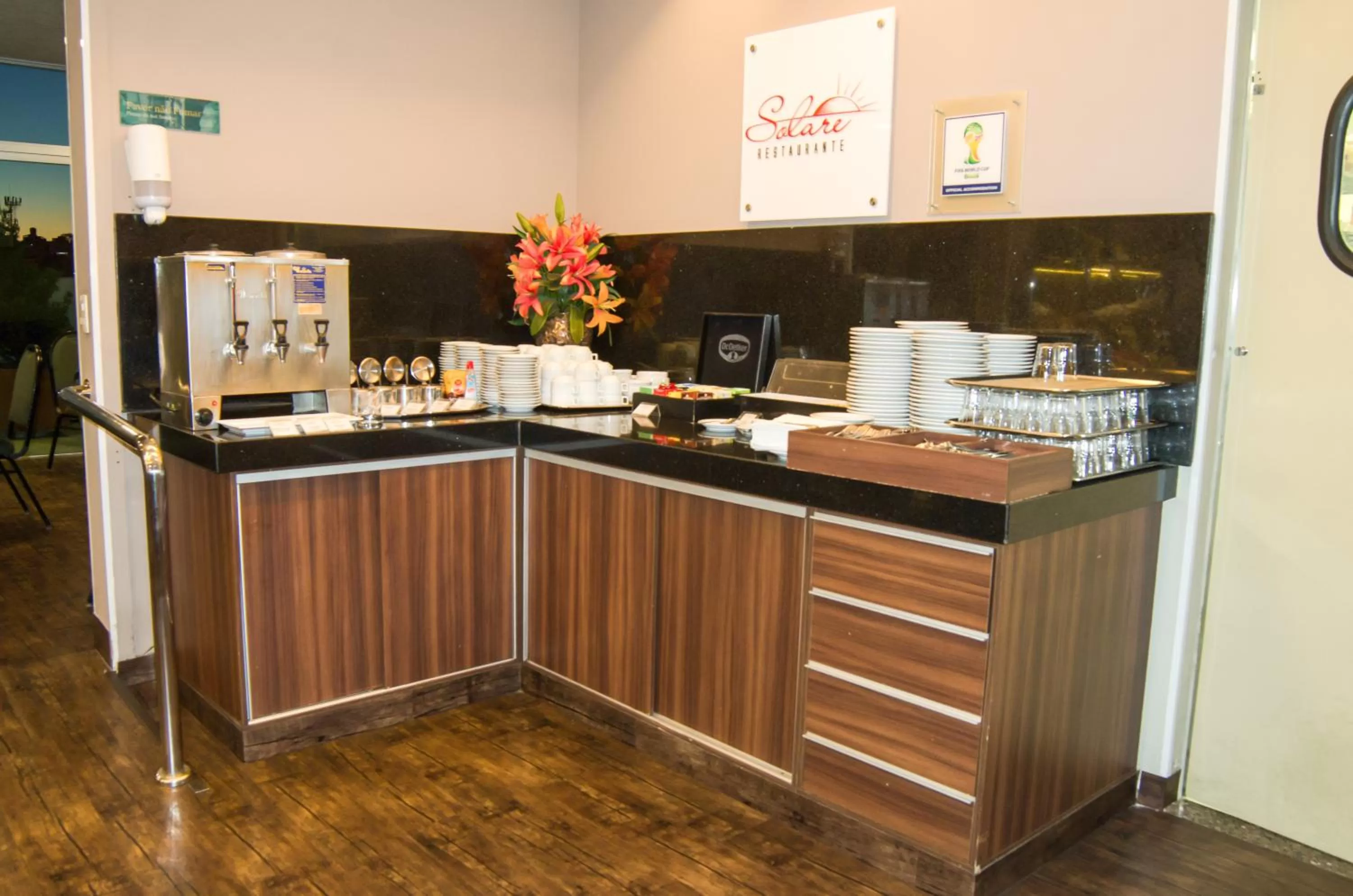 Breakfast in Ímpar Suítes Cidade Nova