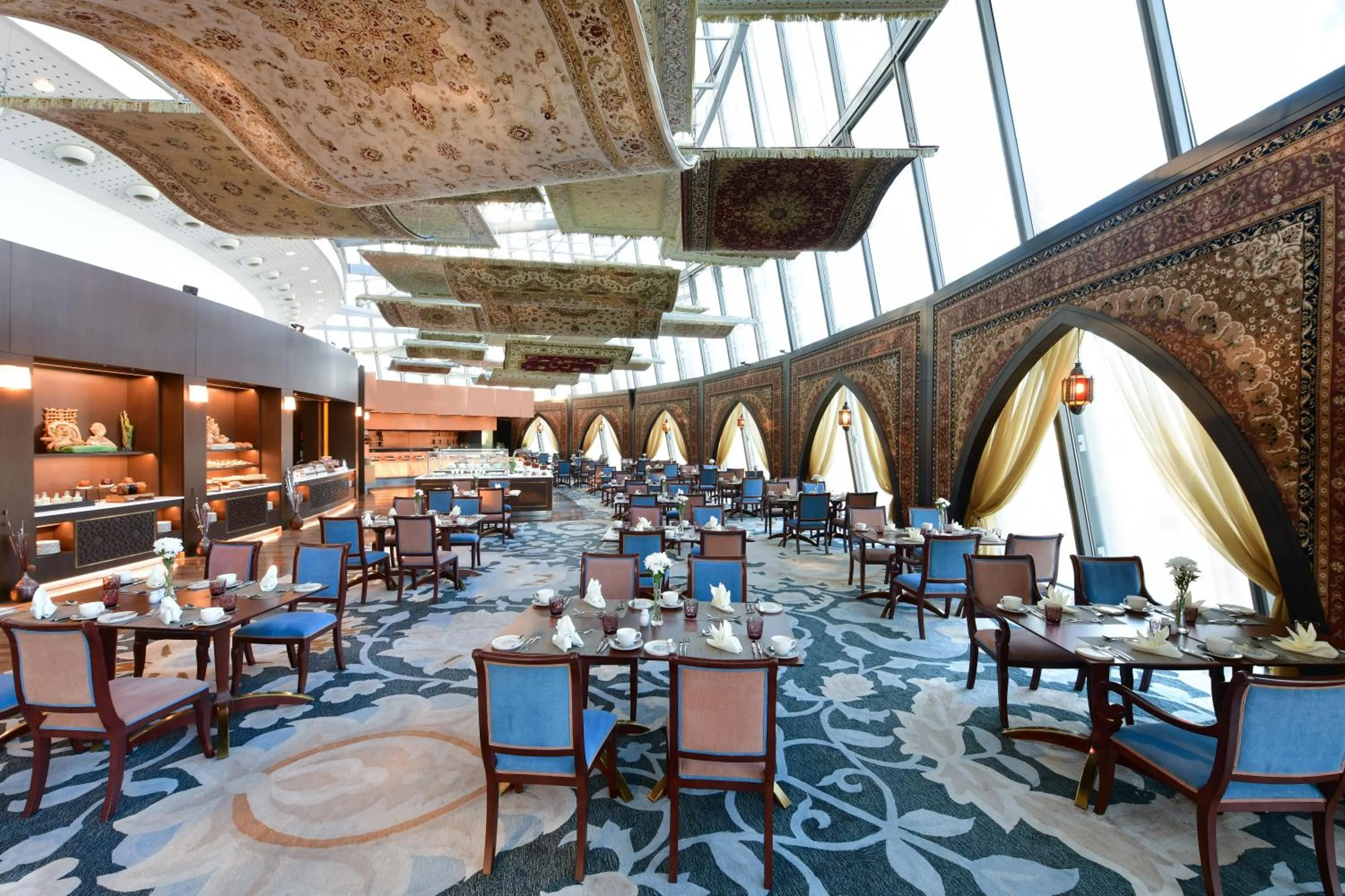 Restaurant/places to eat in The Torch Doha