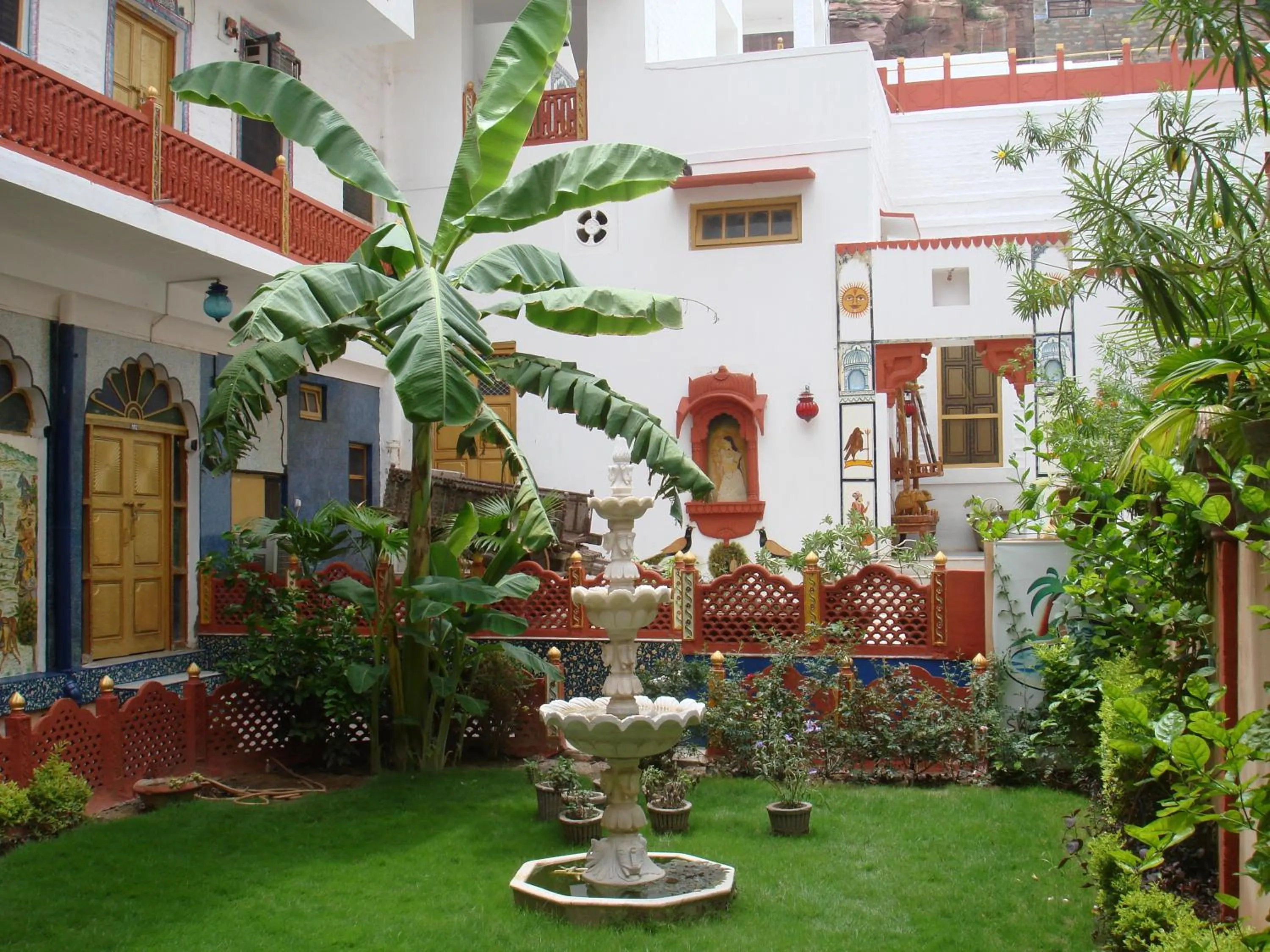 Garden in Krishna Prakash Heritage Haveli