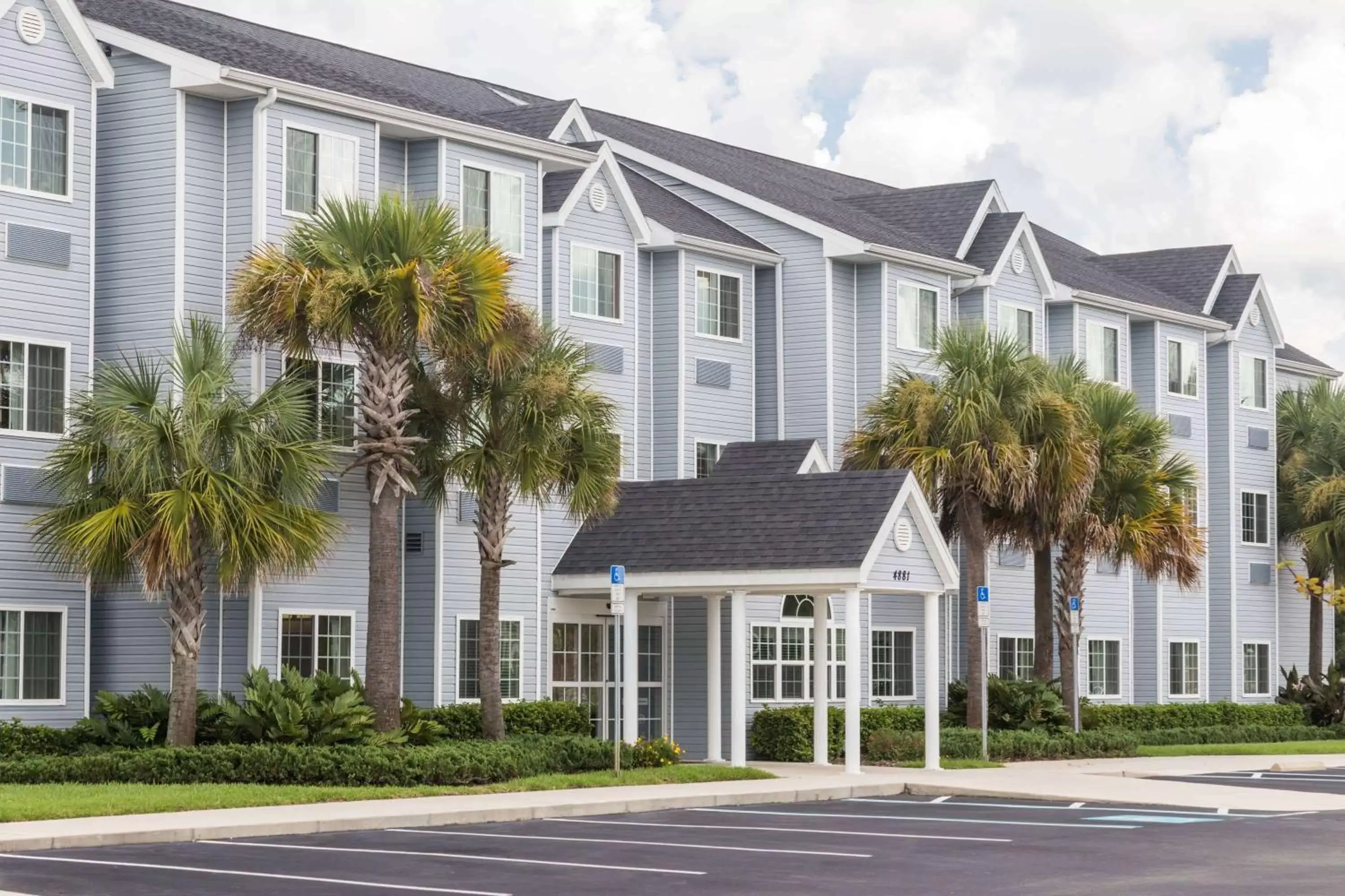 Microtel Inn & Suites by Wyndham Spring Hill/Weeki Wachee Microtel Inn & Suites by Wyndham Spring Hill/Weeki Wachee
