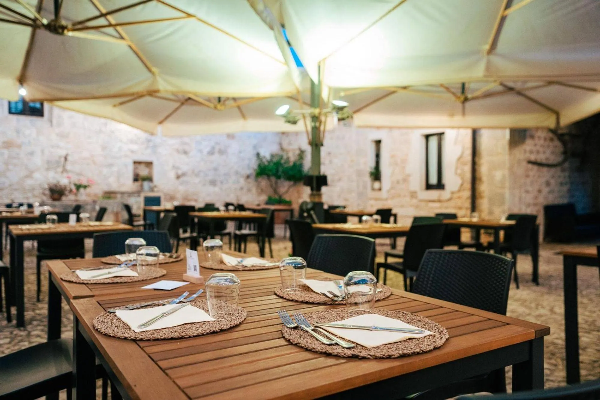 Restaurant/places to eat in Torre Don Virgilio Country Hotel