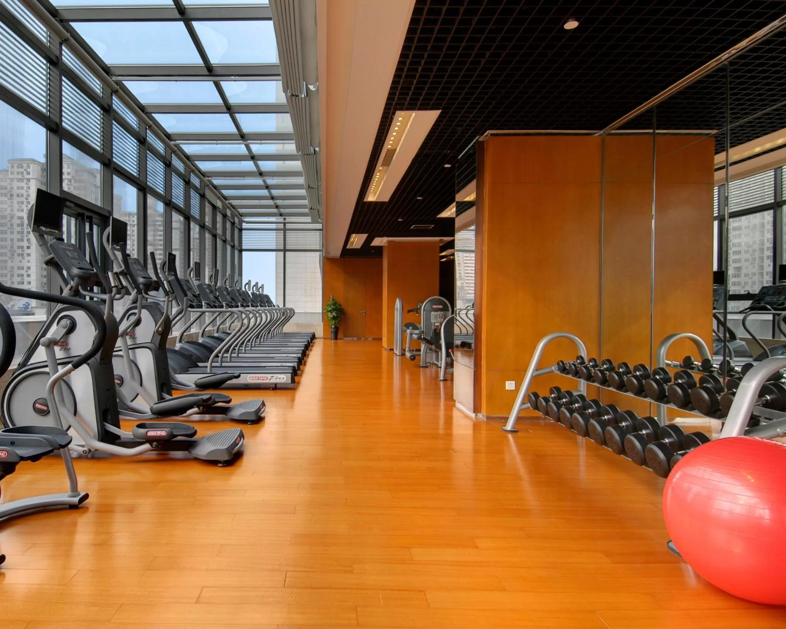 Fitness centre/facilities in Marco Polo Parkside, Beijing