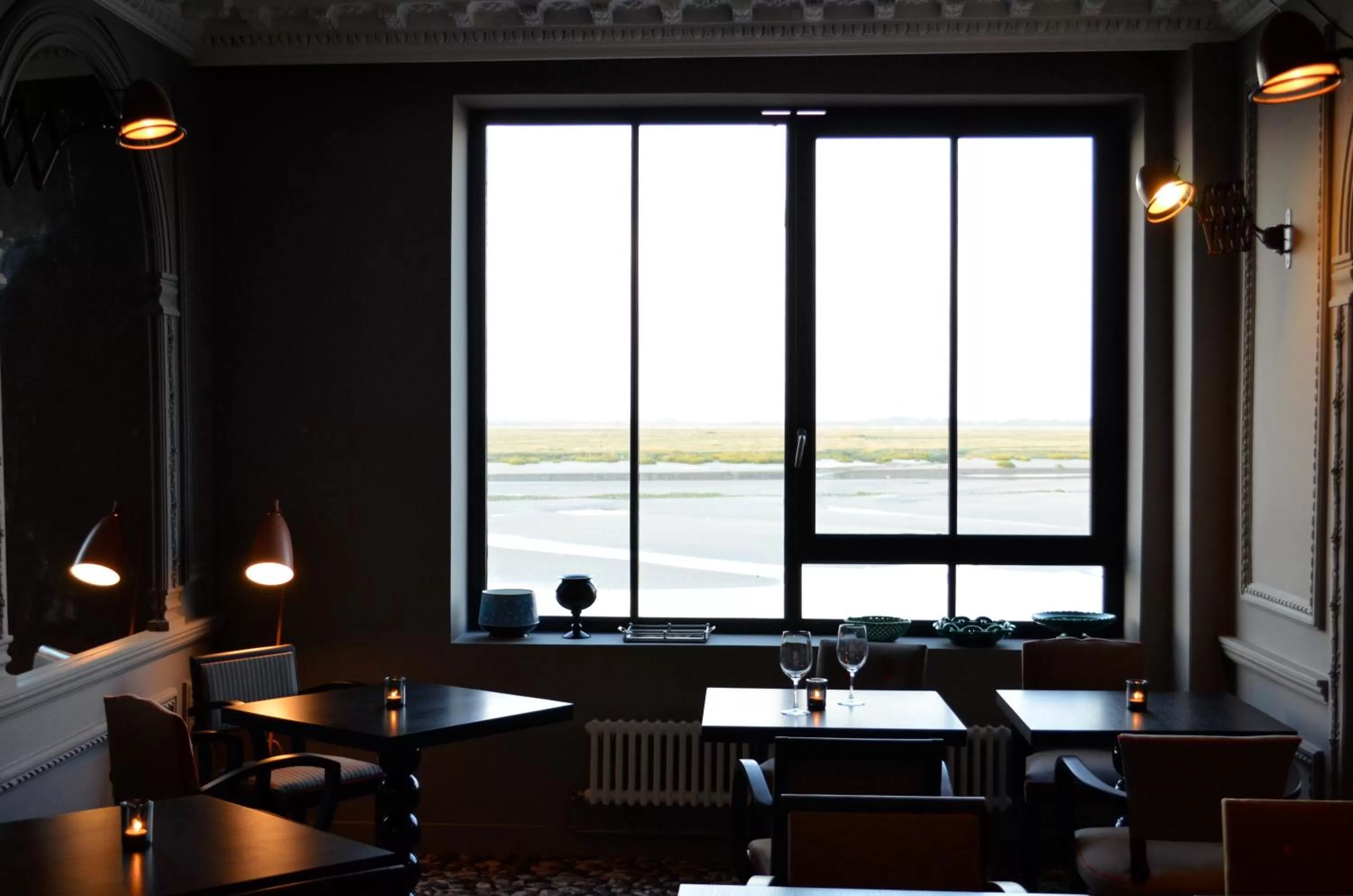 Restaurant/places to eat in Hotel Les Pilotes