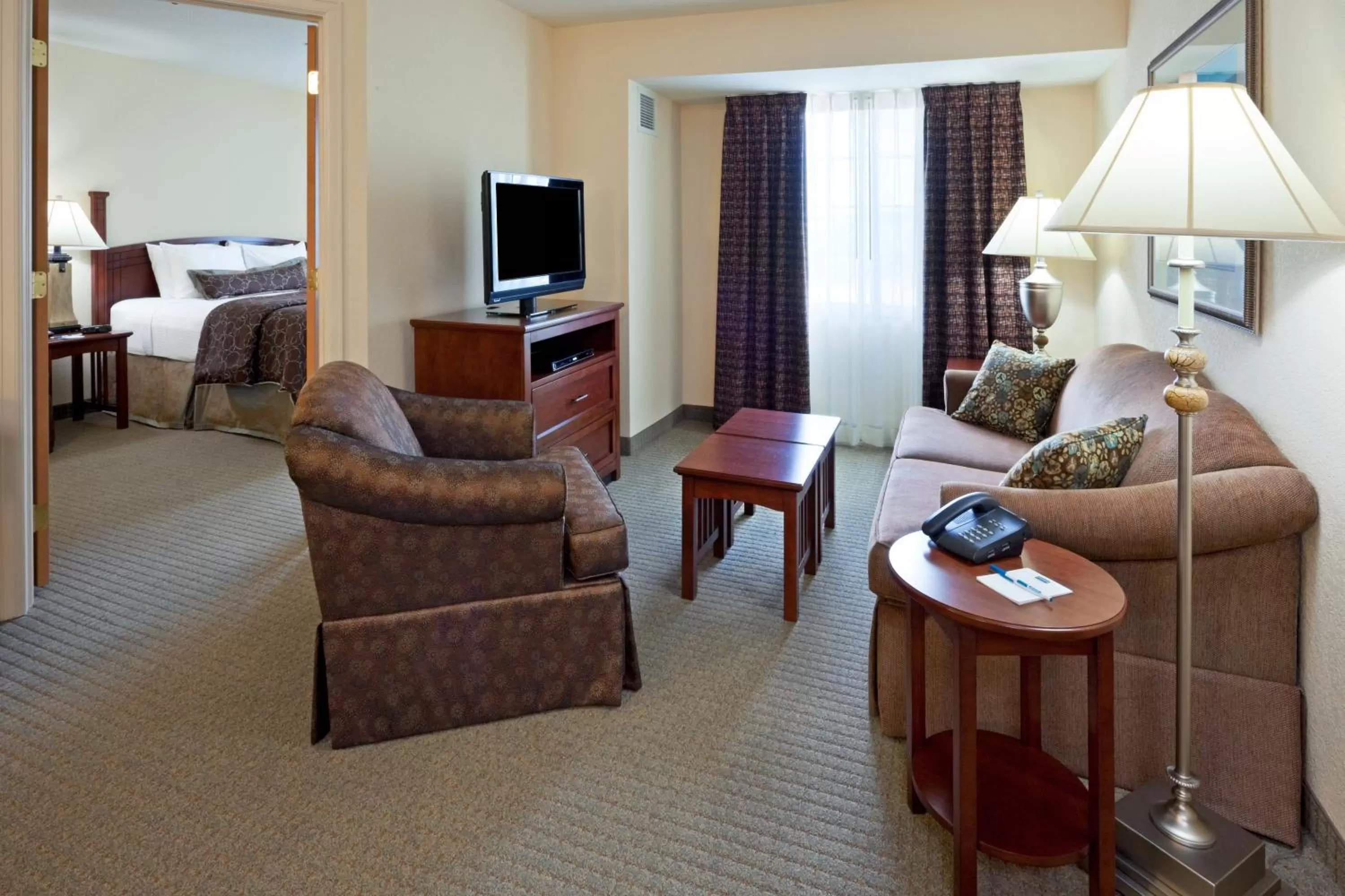 Photo of the whole room in Staybridge Suites - Philadelphia Valley Forge 422 by IHG