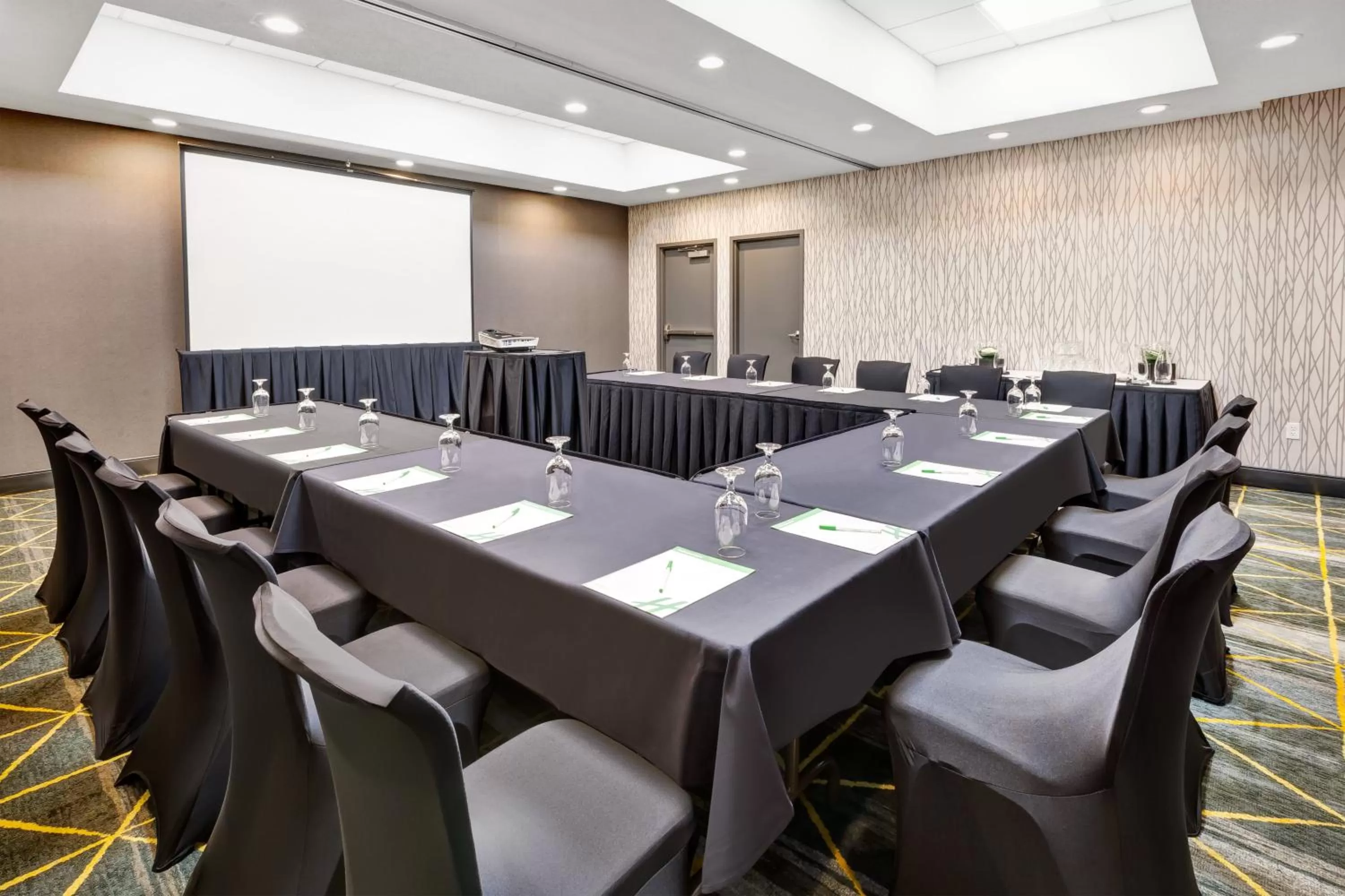 Meeting/conference room in Holiday Inn Grand Rapids Downtown by IHG
