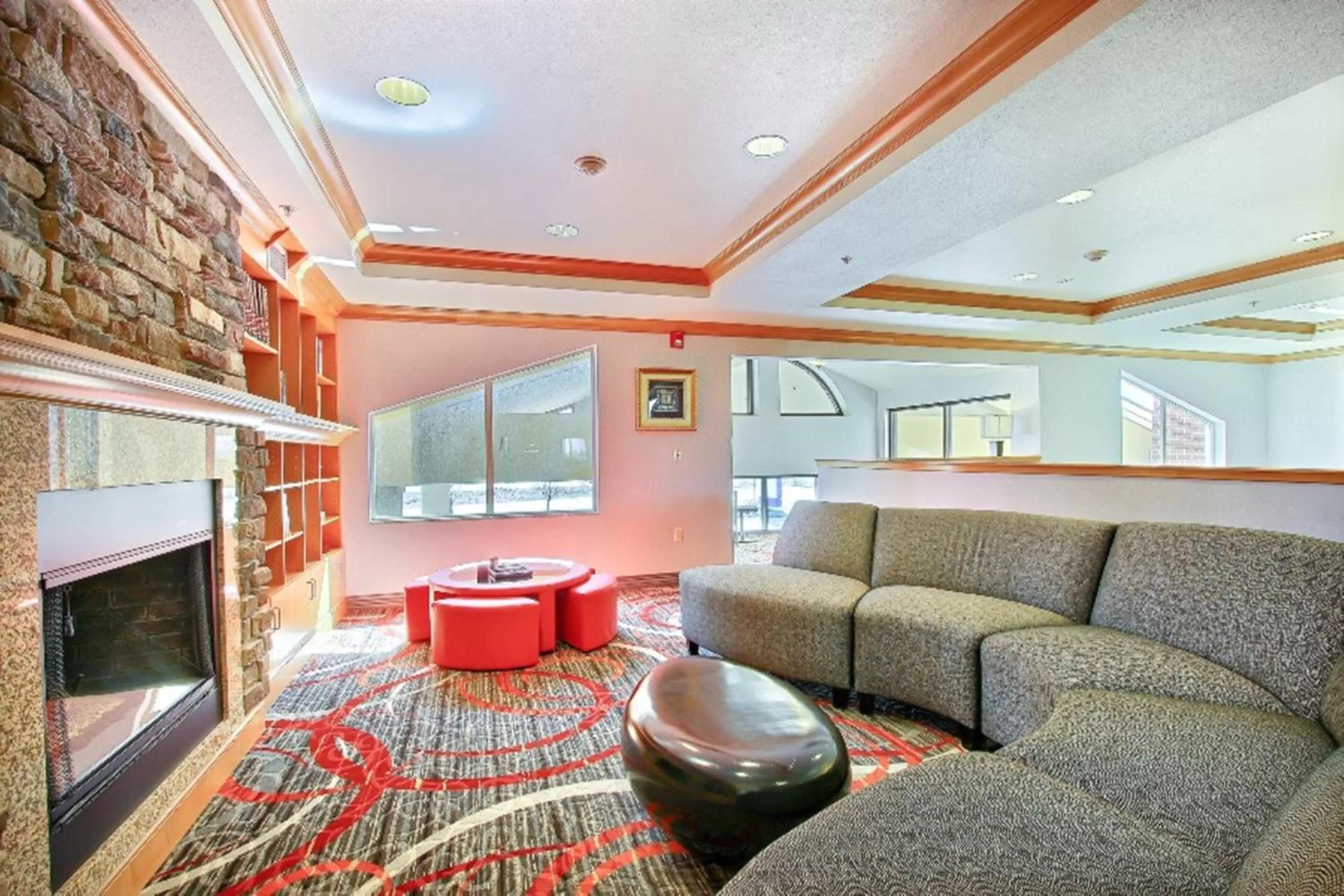 Lobby or reception in Comfort Suites