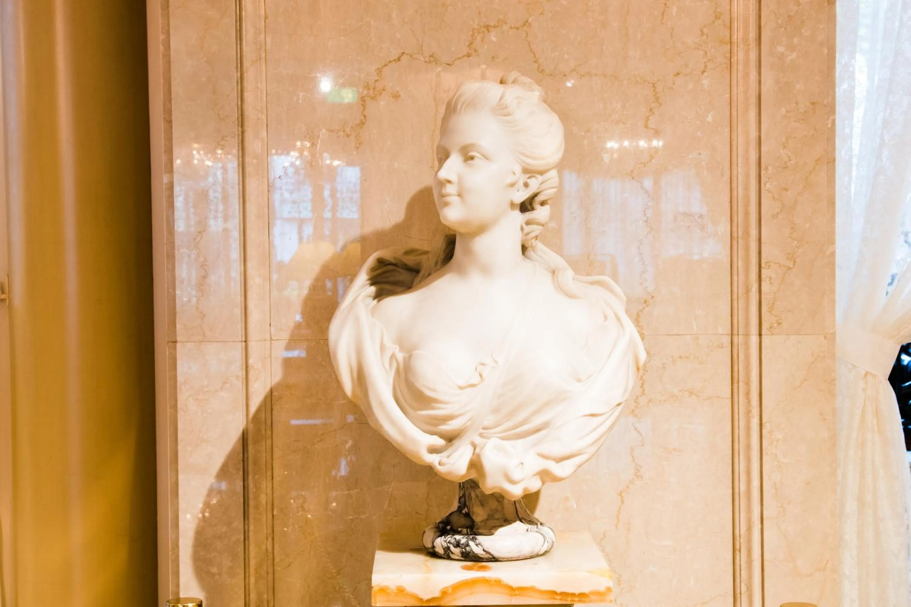 Decorative detail in Rihga Royal Hotel Tokyo