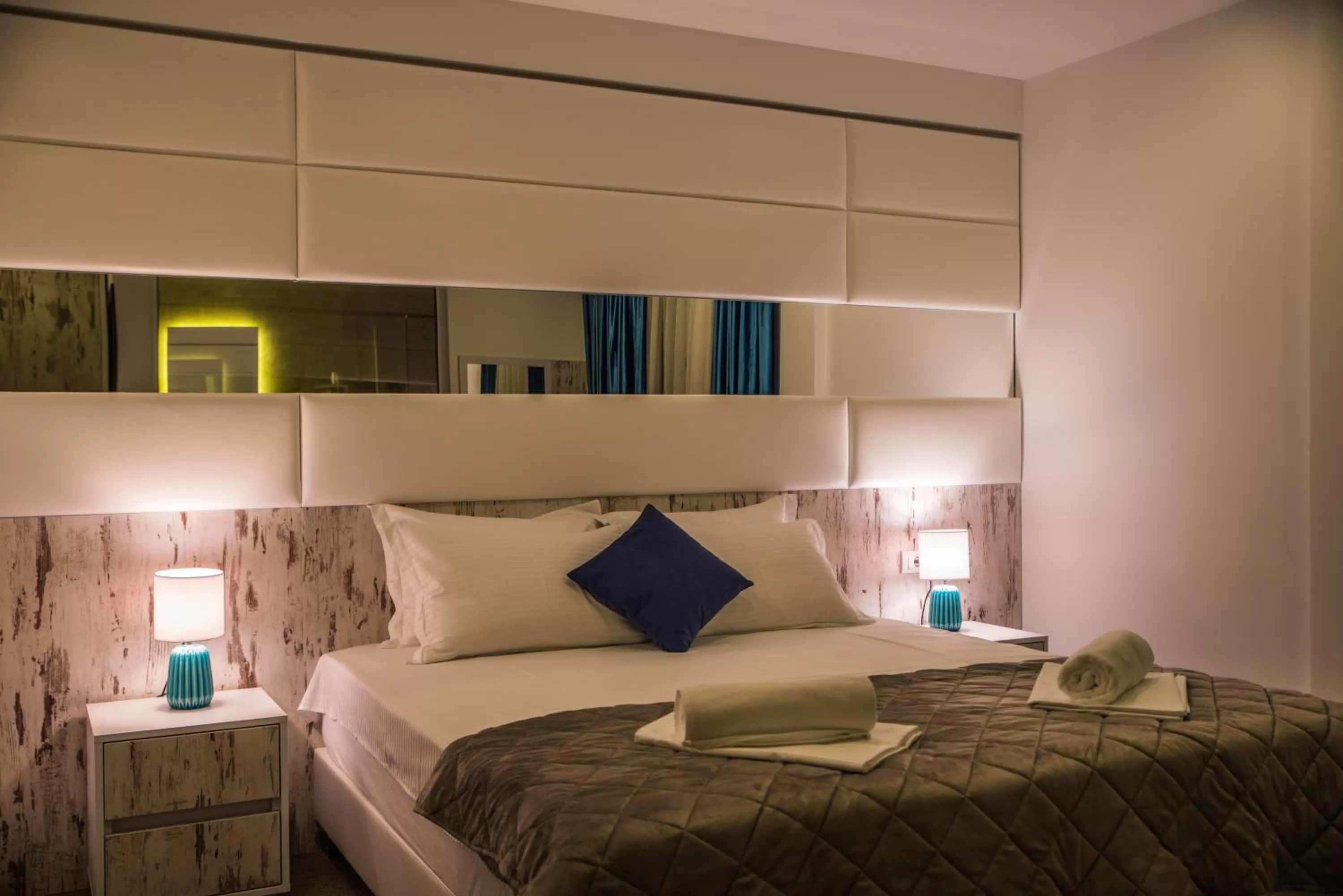 Bedroom, Bed in Boutique Hotel "Salina"