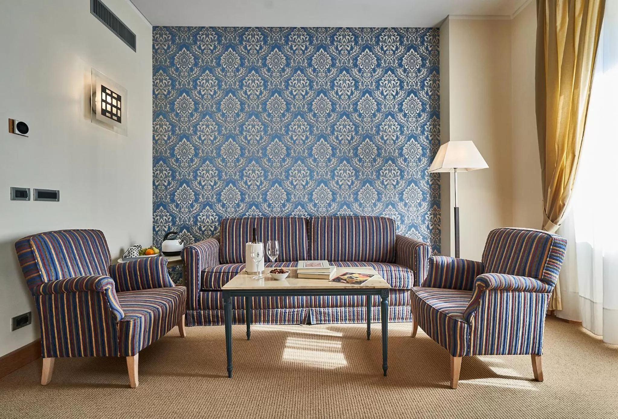 Living room in Hotel Astoria