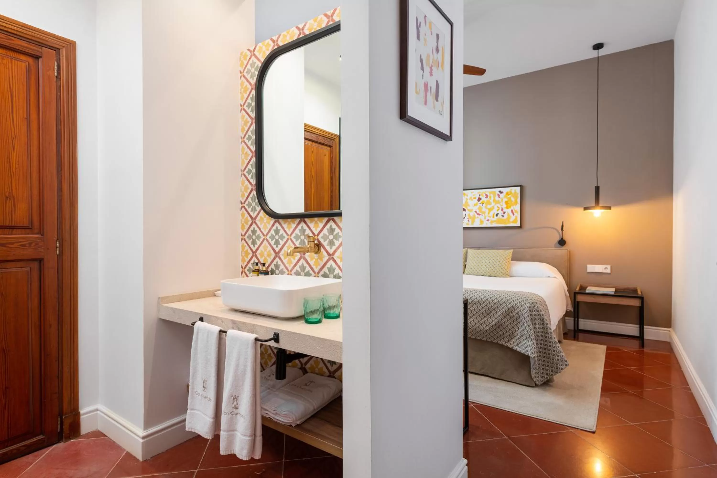 Bathroom, Bed in Hotel Can Quetglas