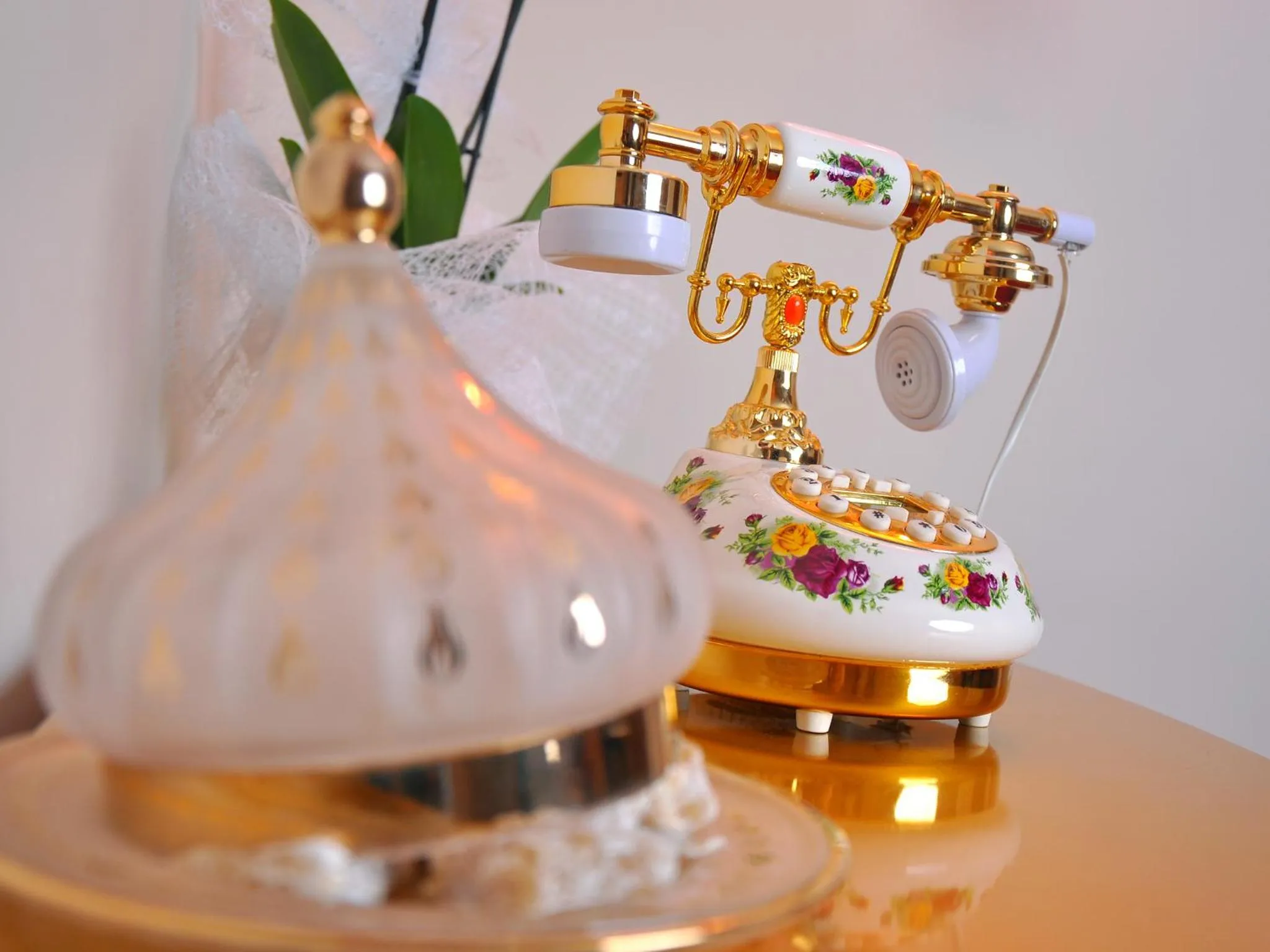 Decorative detail in Divani Ali Hotel