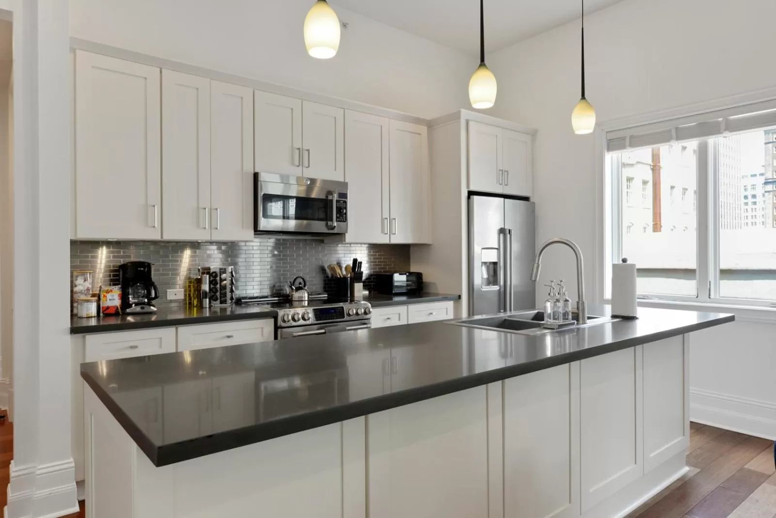 Kitchen or kitchenette in Roami at Factors Row