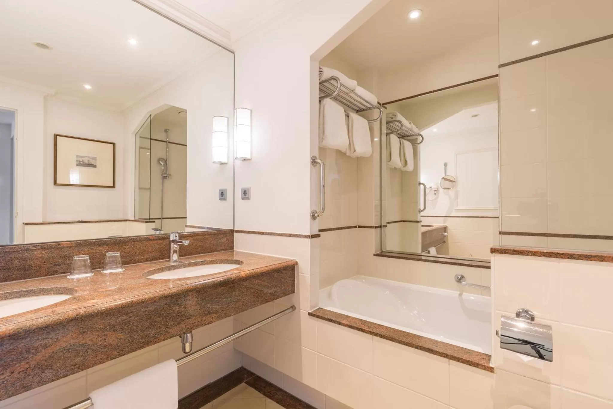 Toilet in Grand Hotel Amrâth Kurhaus The Hague Scheveningen