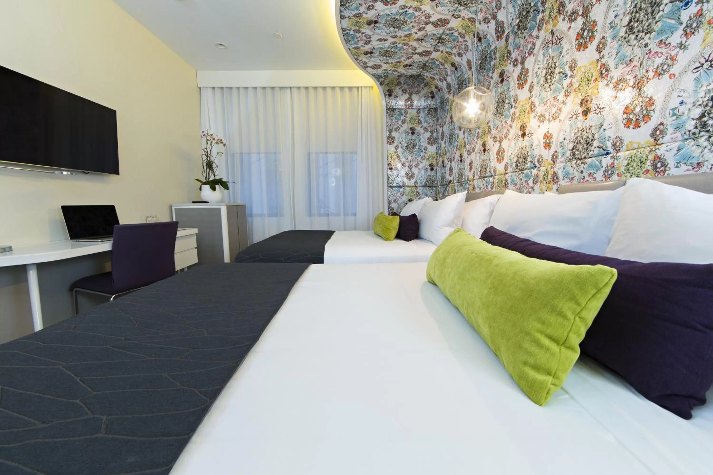 Photo of the whole room, Bed in Dream Midtown, by Hyatt