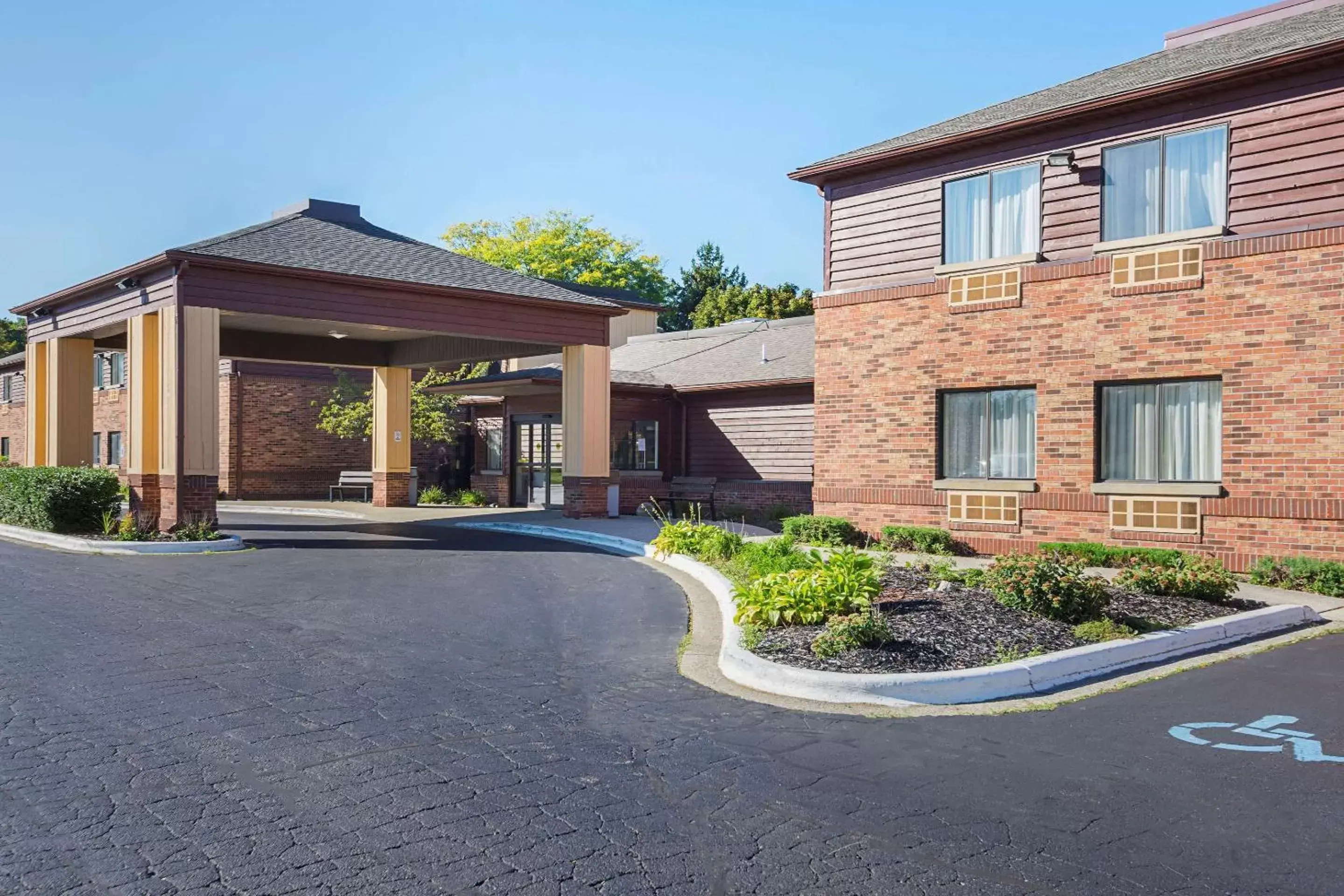 Quality Inn & Suites Holland Quality Inn & Suites Holland