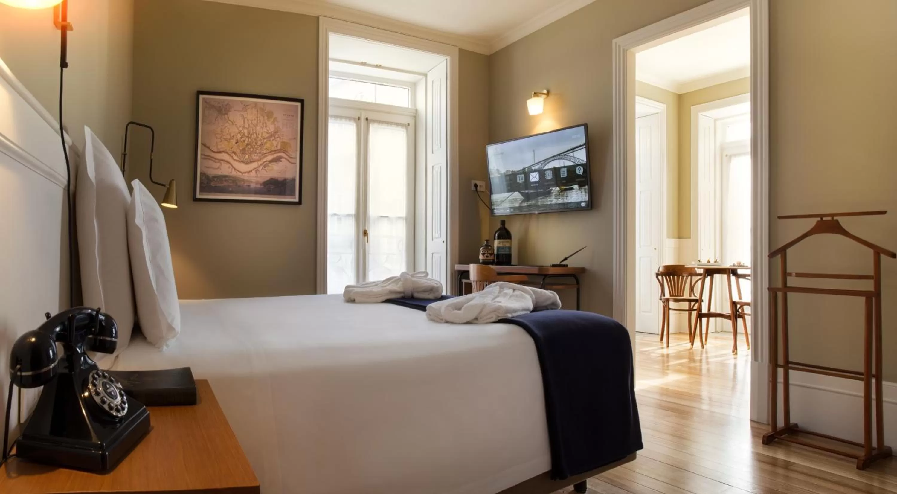 TV and multimedia, Bed in Porto A.S. 1829 Hotel