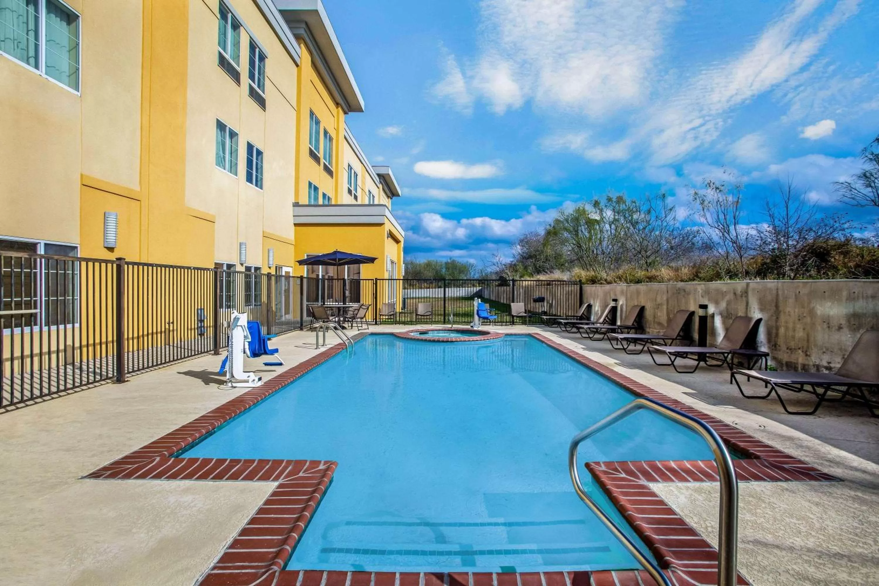 Activities in La Quinta by Wyndham Karnes City - Kenedy