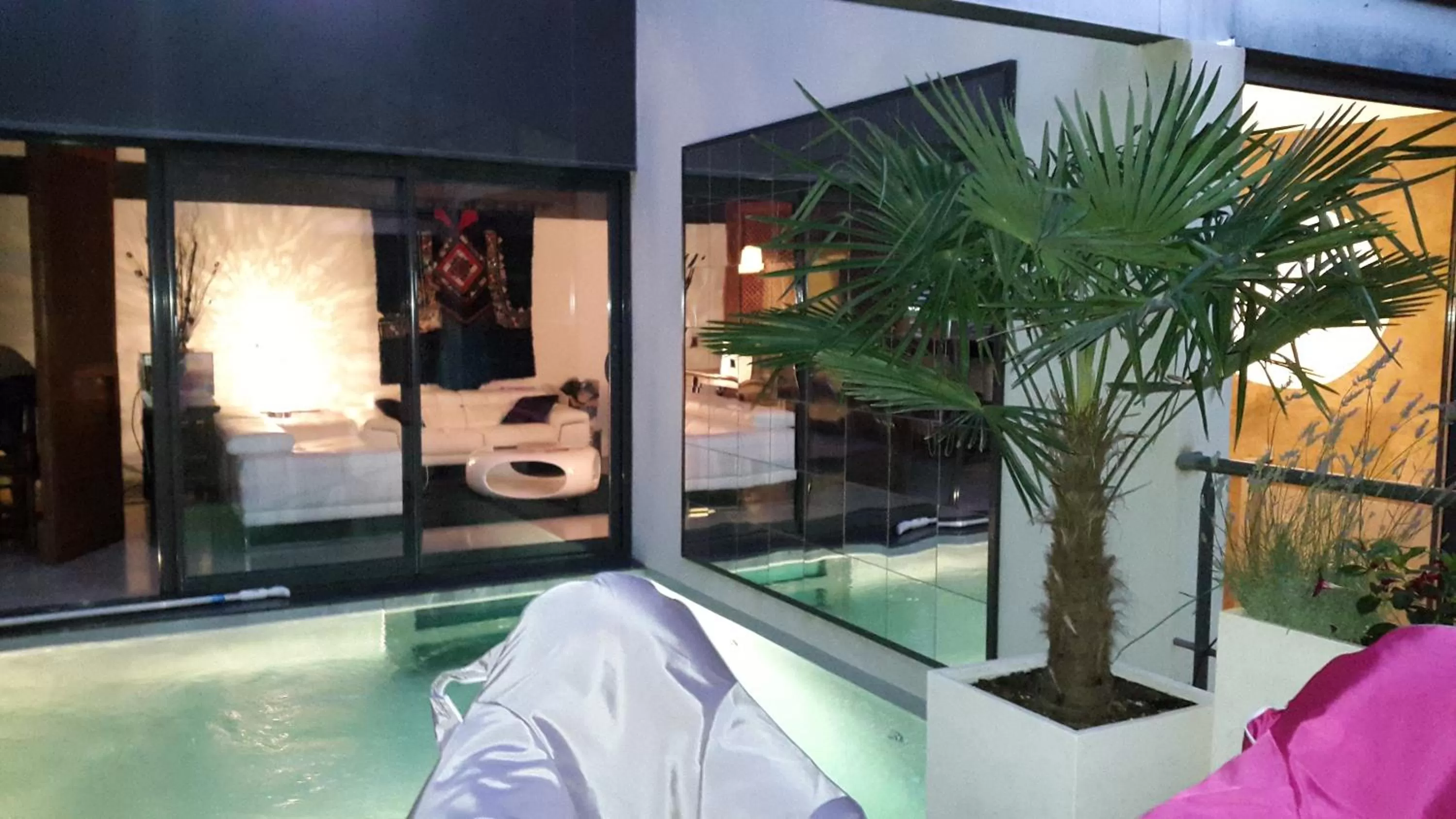 Pool view in Be Loft B&B Pool & Spa