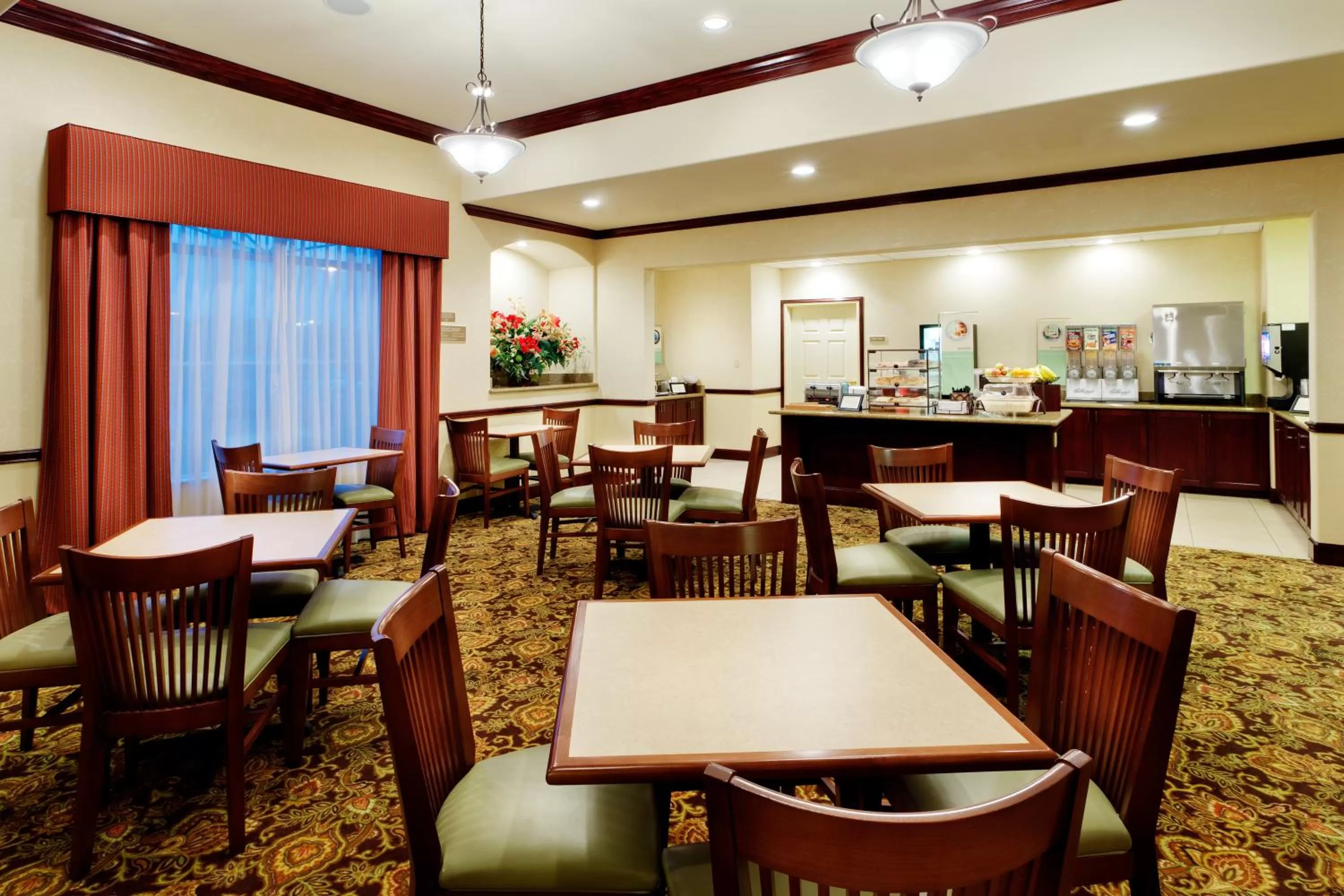 Restaurant/places to eat in Country Inn & Suites by Radisson, College Station, TX