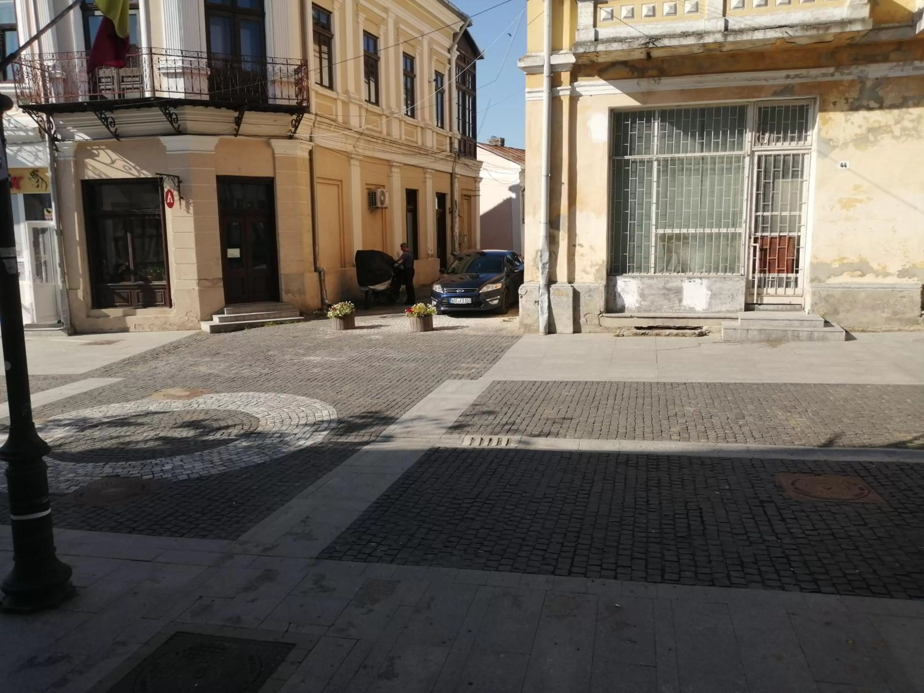 Parking in Hotel Rares