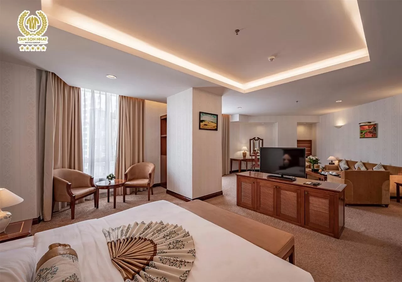 Bed in Tan Son Nhat Saigon Hotel