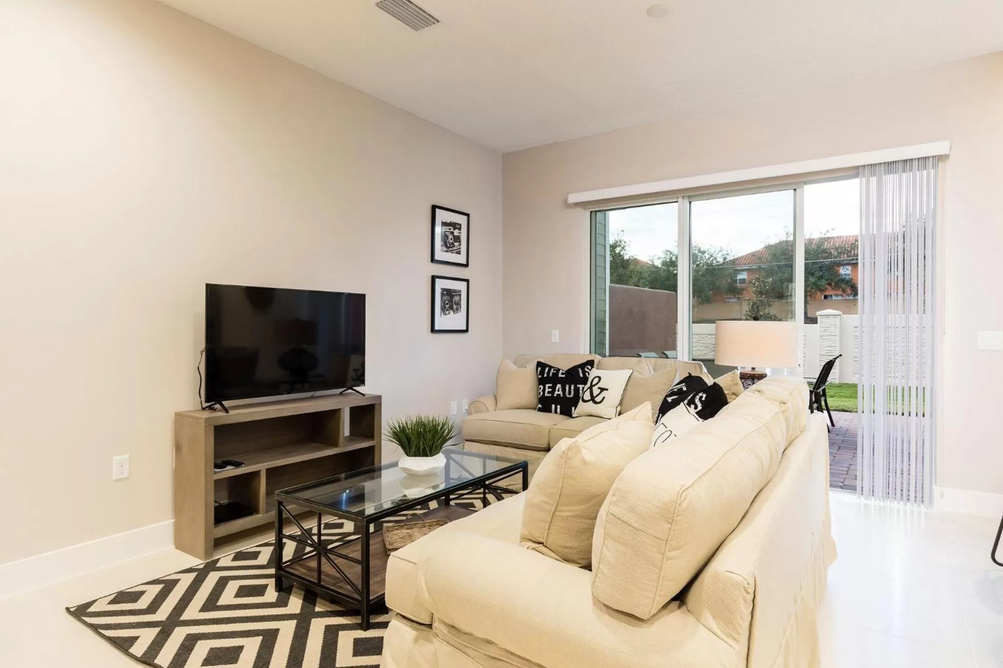 Living room, Seating Area in Summerville Vacation Resort