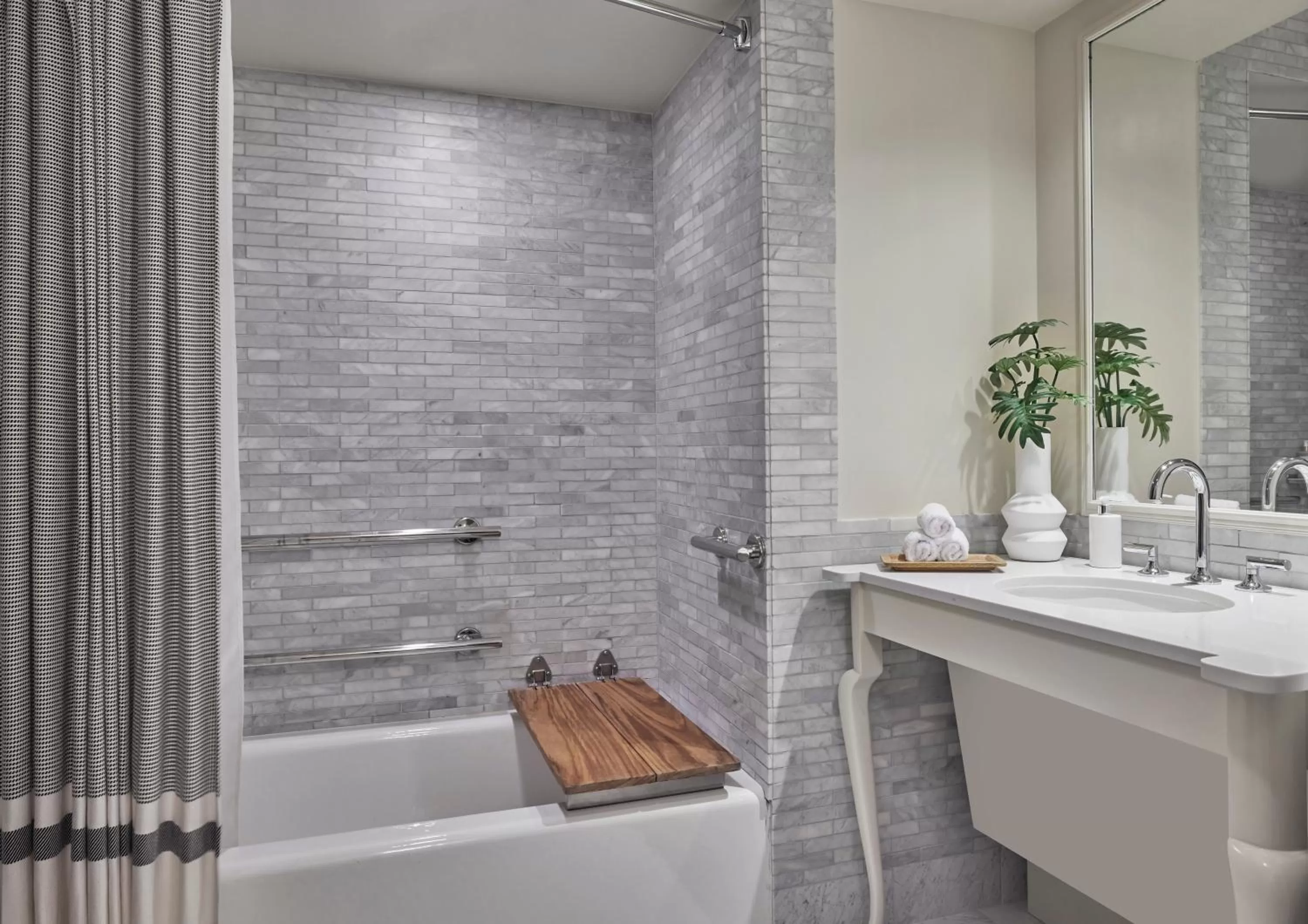 Bathroom in Viceroy Santa Monica