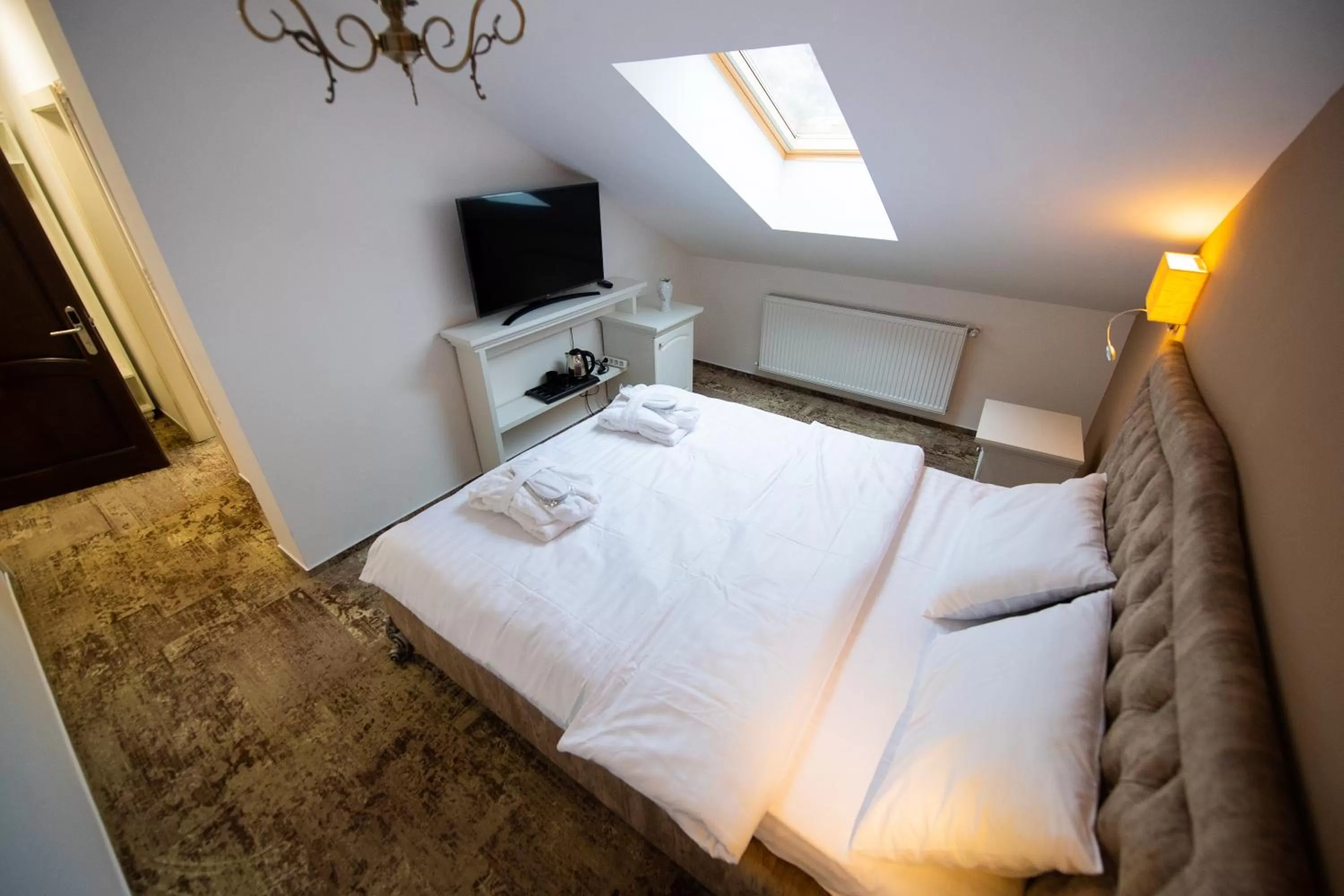 Bed in Hotel La Belle Epoque