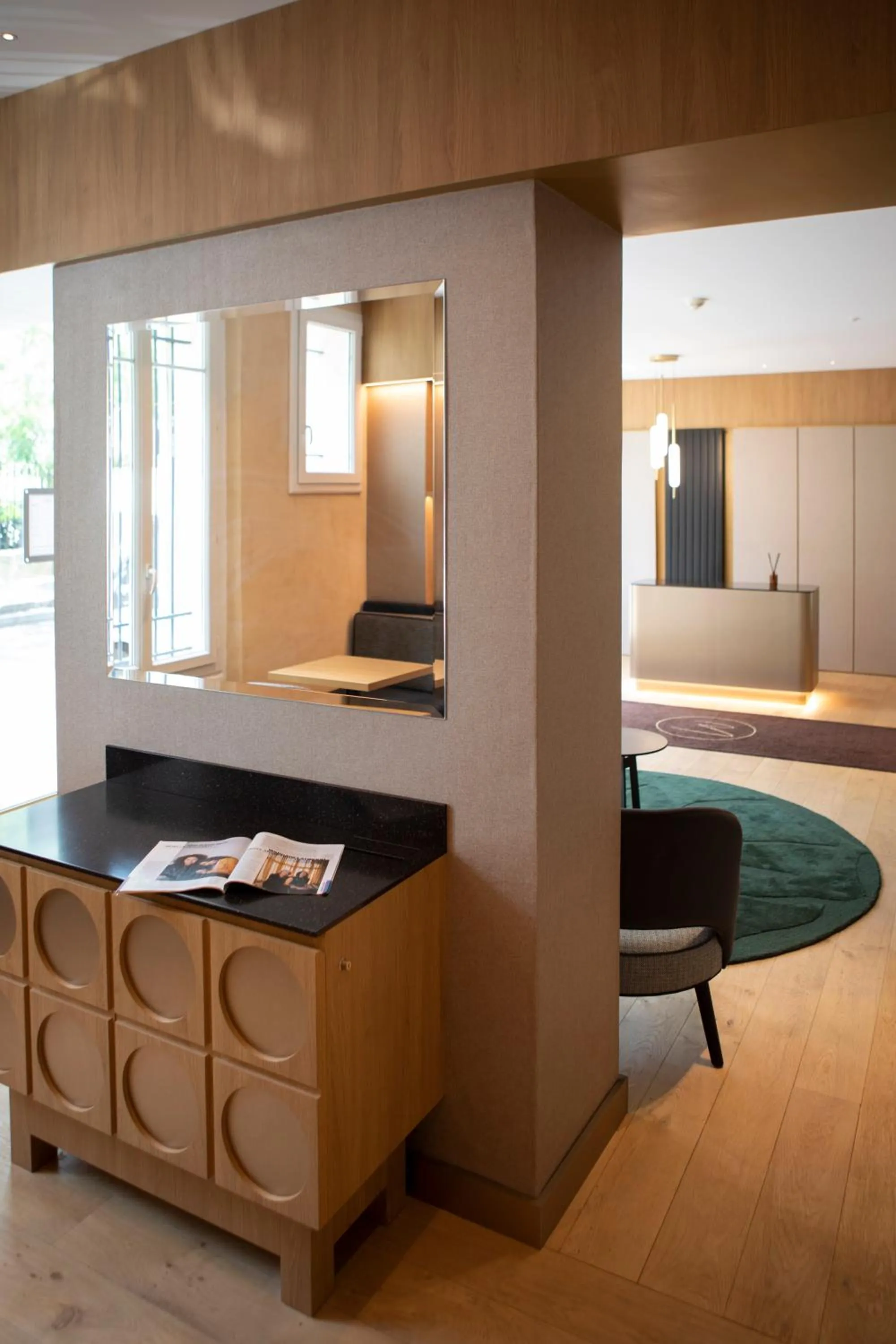 Lobby or reception in Makom Pereire